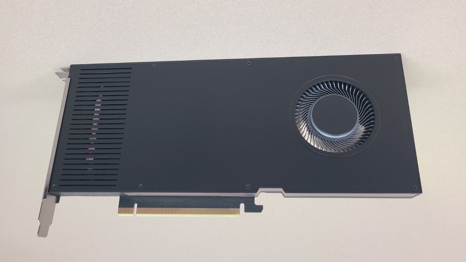 NVIDIA RTX A4000 PG190 16GB GDDR6 GPU Graphics Card 0HGP0F / 900-5G190-0100-001