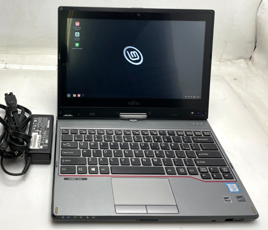 Fujitsu LifeBook T726 2-in-1  12.5"  i5-6300U 8gb Ram 256gb SSD Linux  52% Bttry