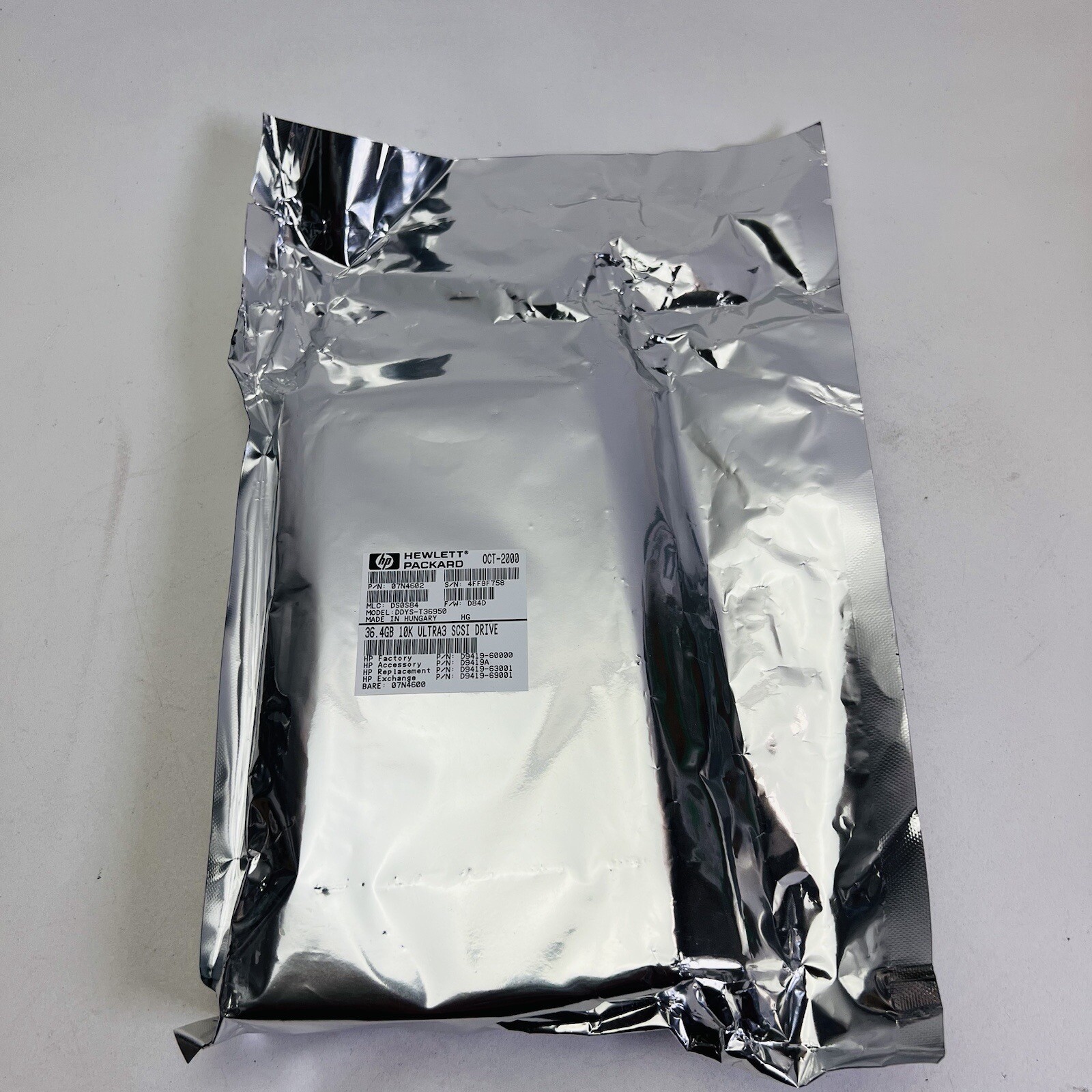 Hewlett Packard HP 36.4GB SCSI ULTRA3 10RPM HDD DDYS-T36950 P/N:07N4602
