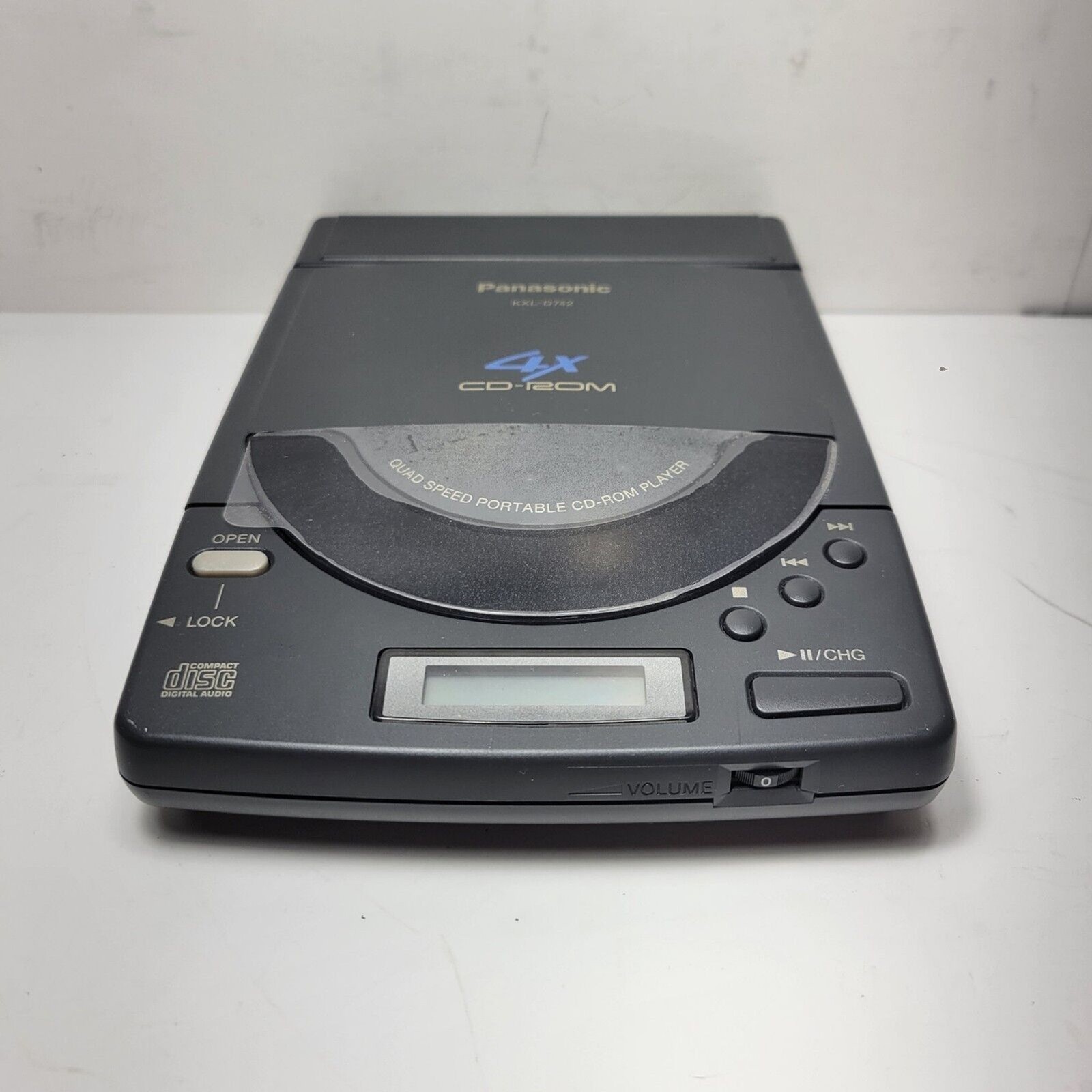 Panasonic Portable CD-ROM Drive KXL-D742 Made in Japan TESTED-WORKS, No Charger
