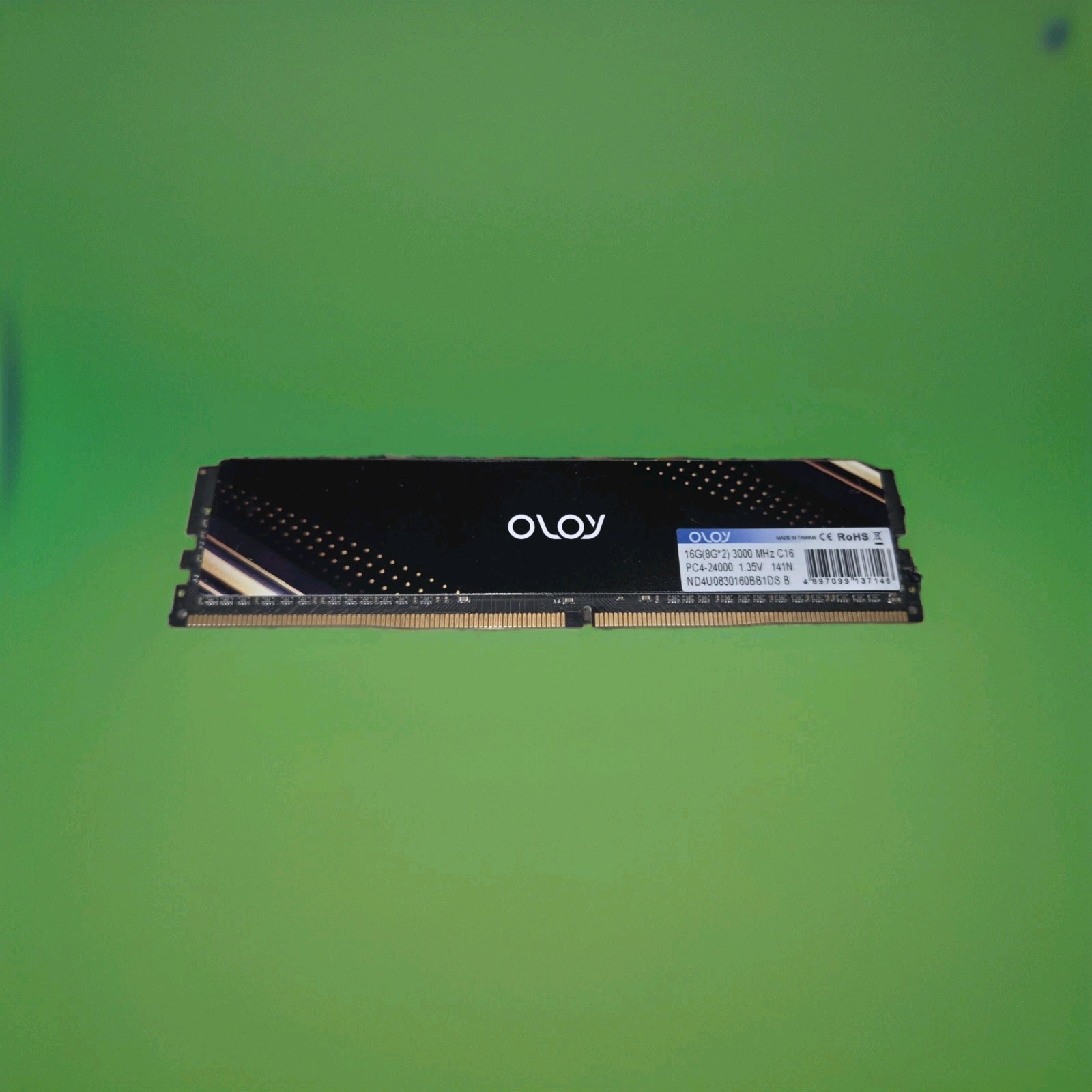 OLOy 8GB (1x8GB) RAM DDR4 3000MHz PC4-24000