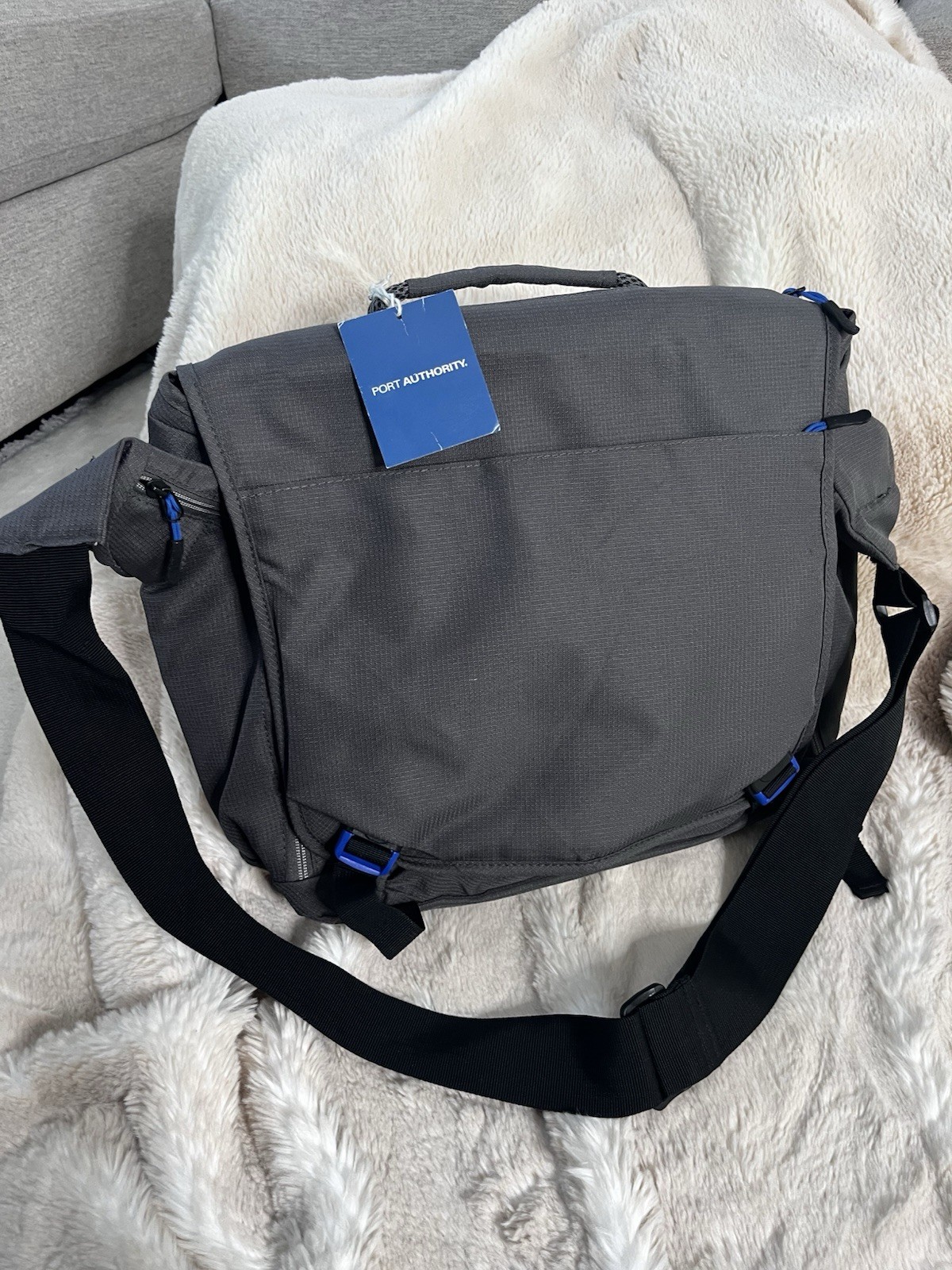 By Port  Authority For Cyber Messenger Bag with Laptop Sleeve up to 15 in