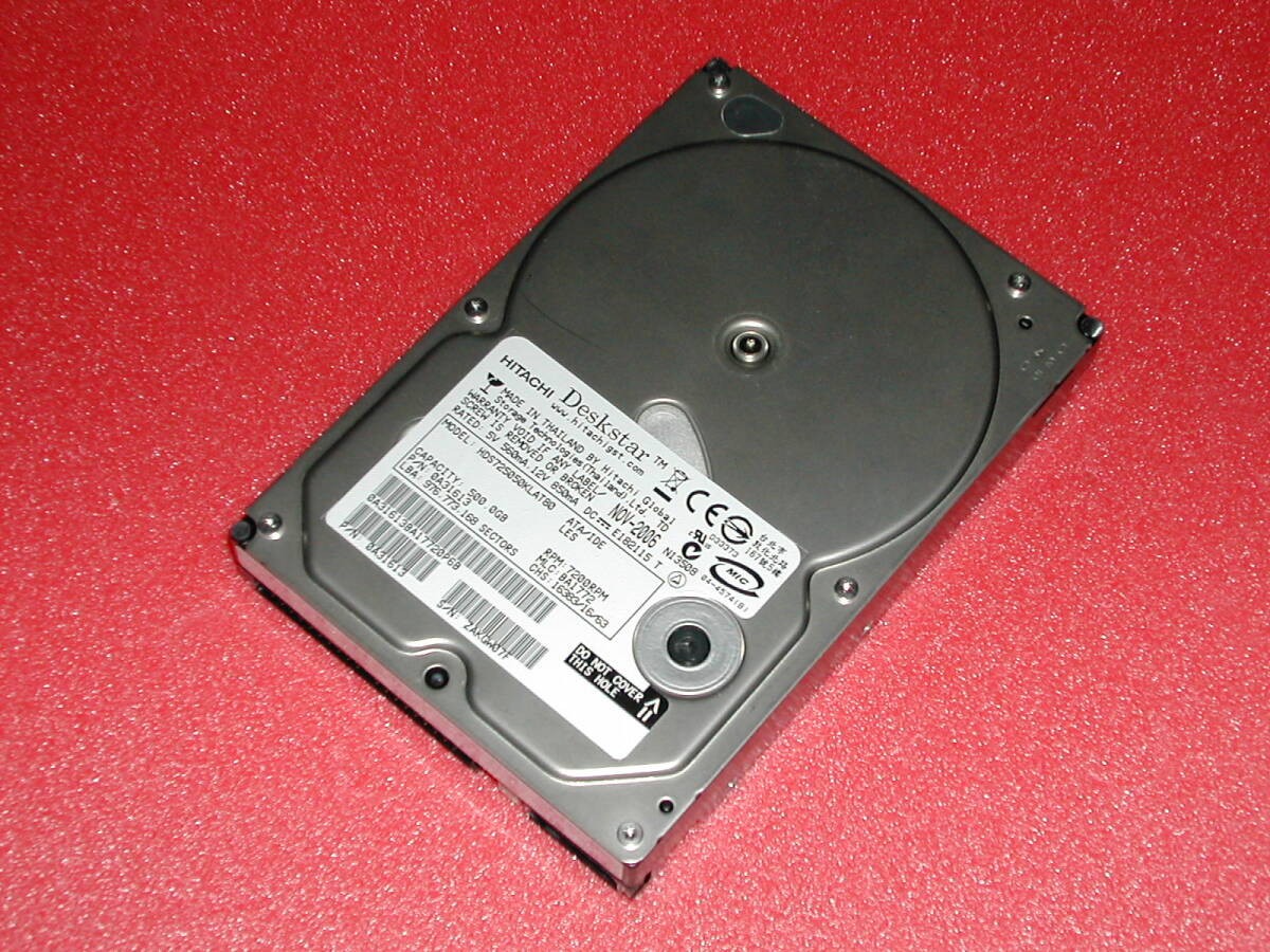 IDE-connected 500G HDD HITACHI Deskstar