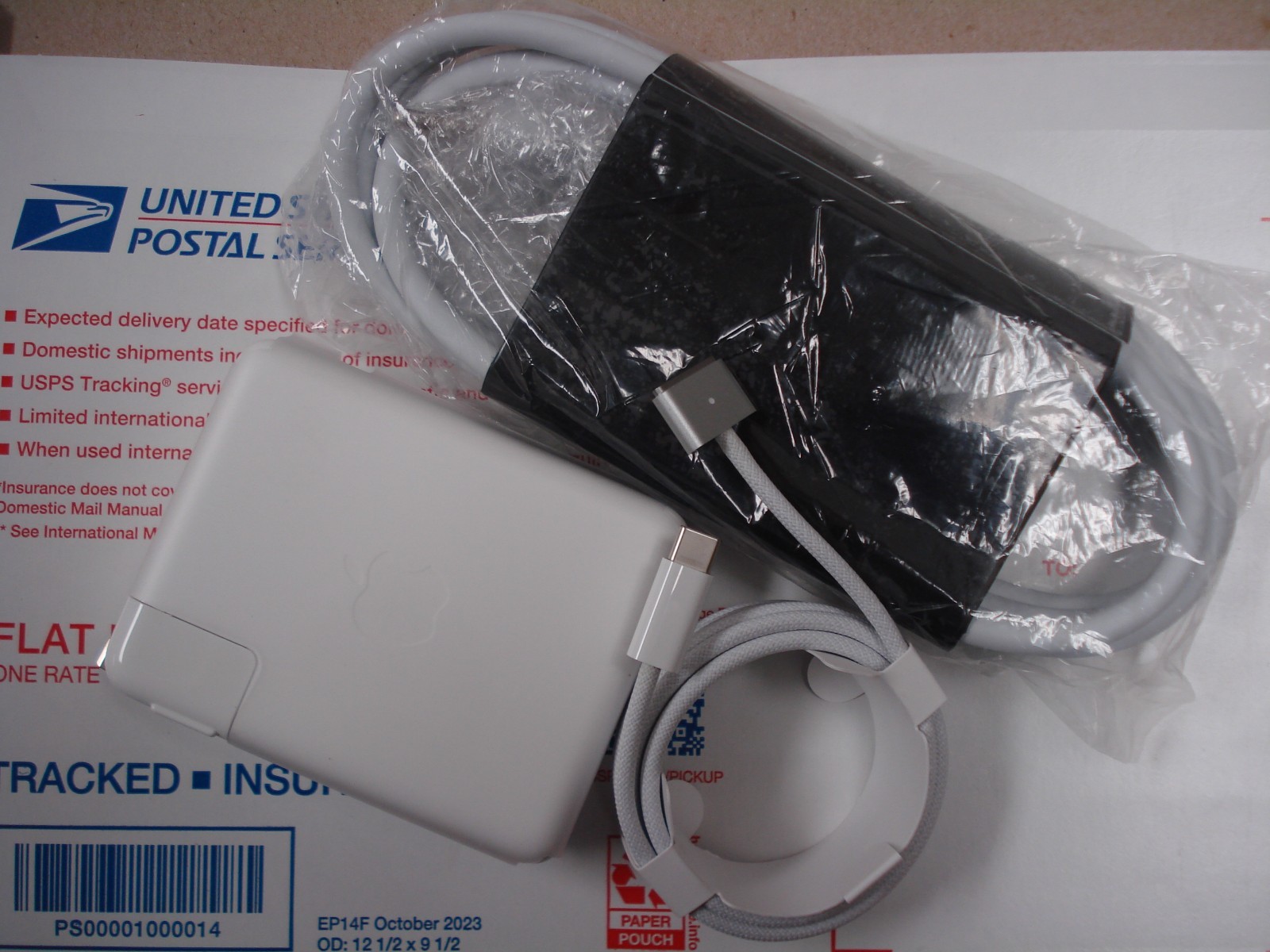 New Original APPLE 140W USB-C Charger with Magsafe3 cable for MacBook M1 A2452
