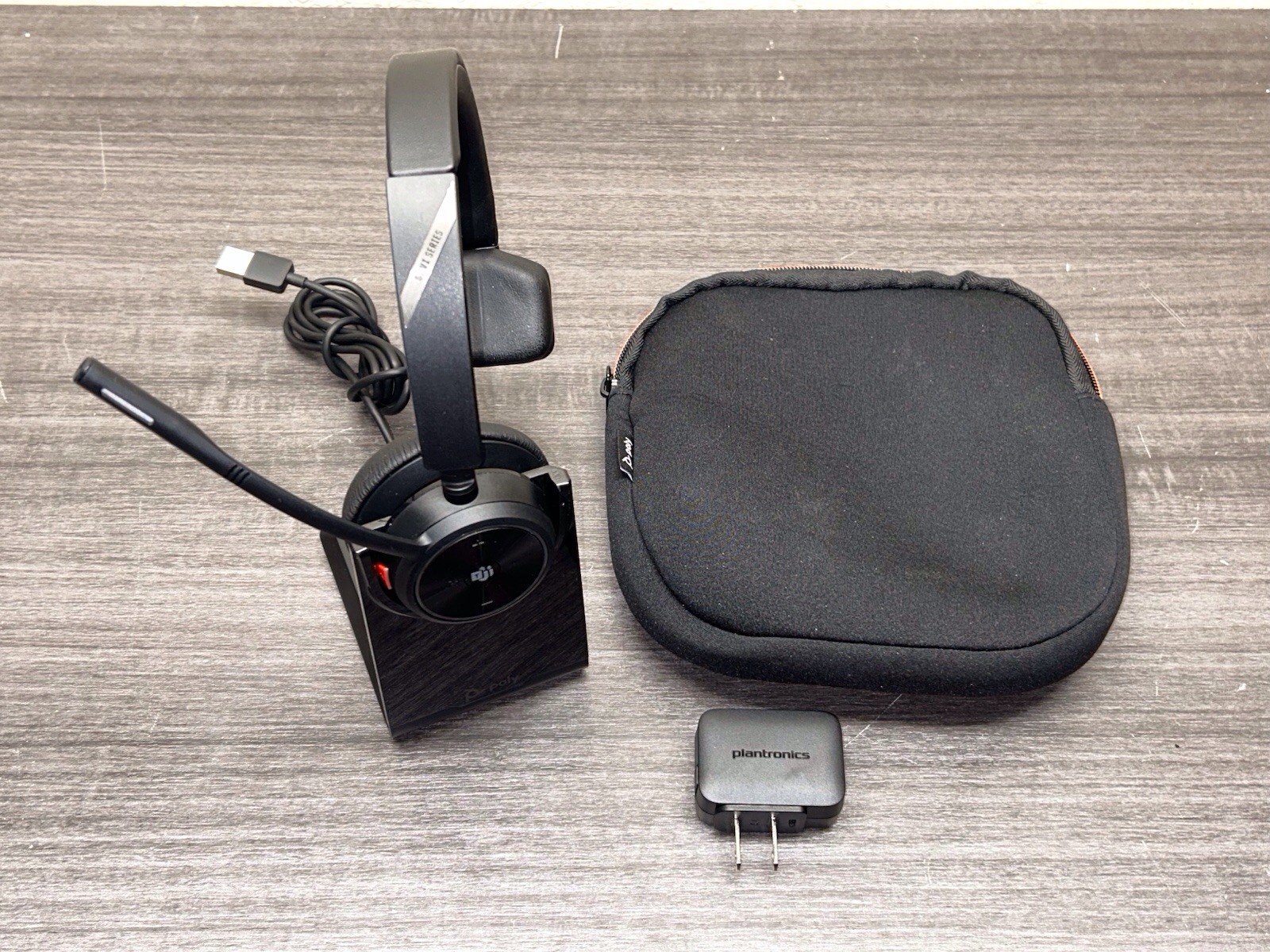 Plantronics Poly Savi Series                                    |#D125