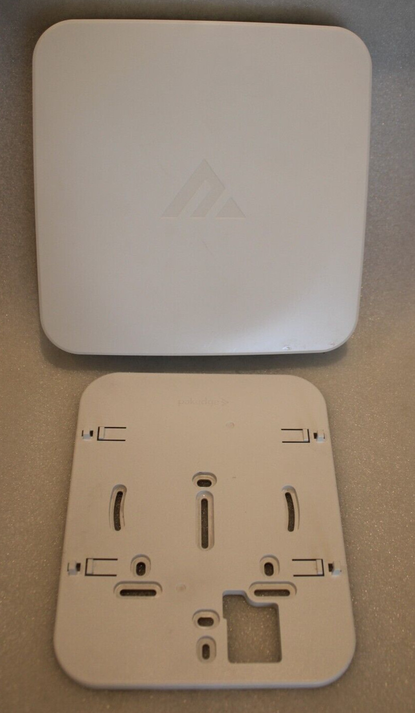 Pakedge WA-4200 - Used, Works Great, Out of Box, No Cord