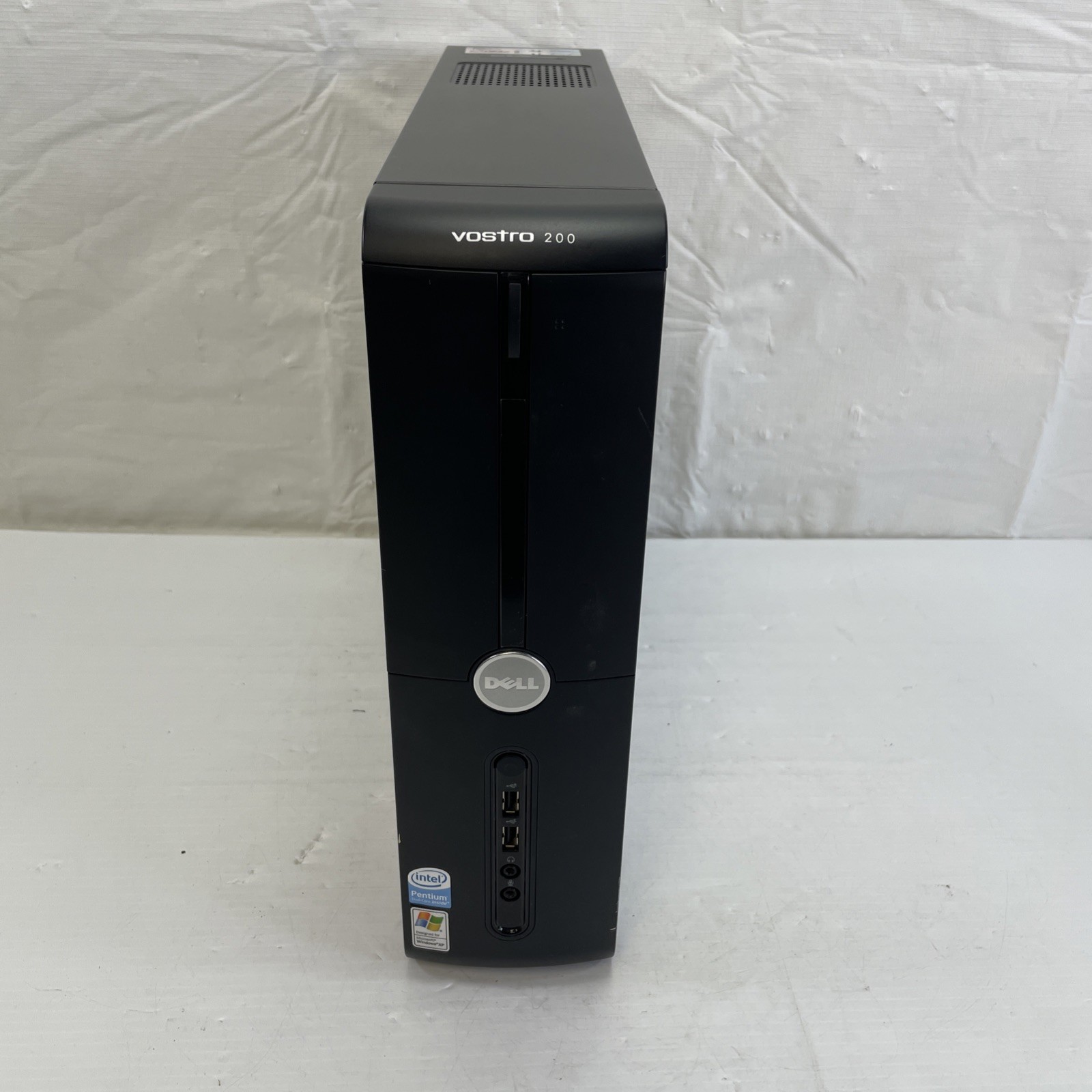 Dell Vostro 200 Pentium E2160 1.8 Ghz 1 GB Ram 160 GB hard drive Windows XP