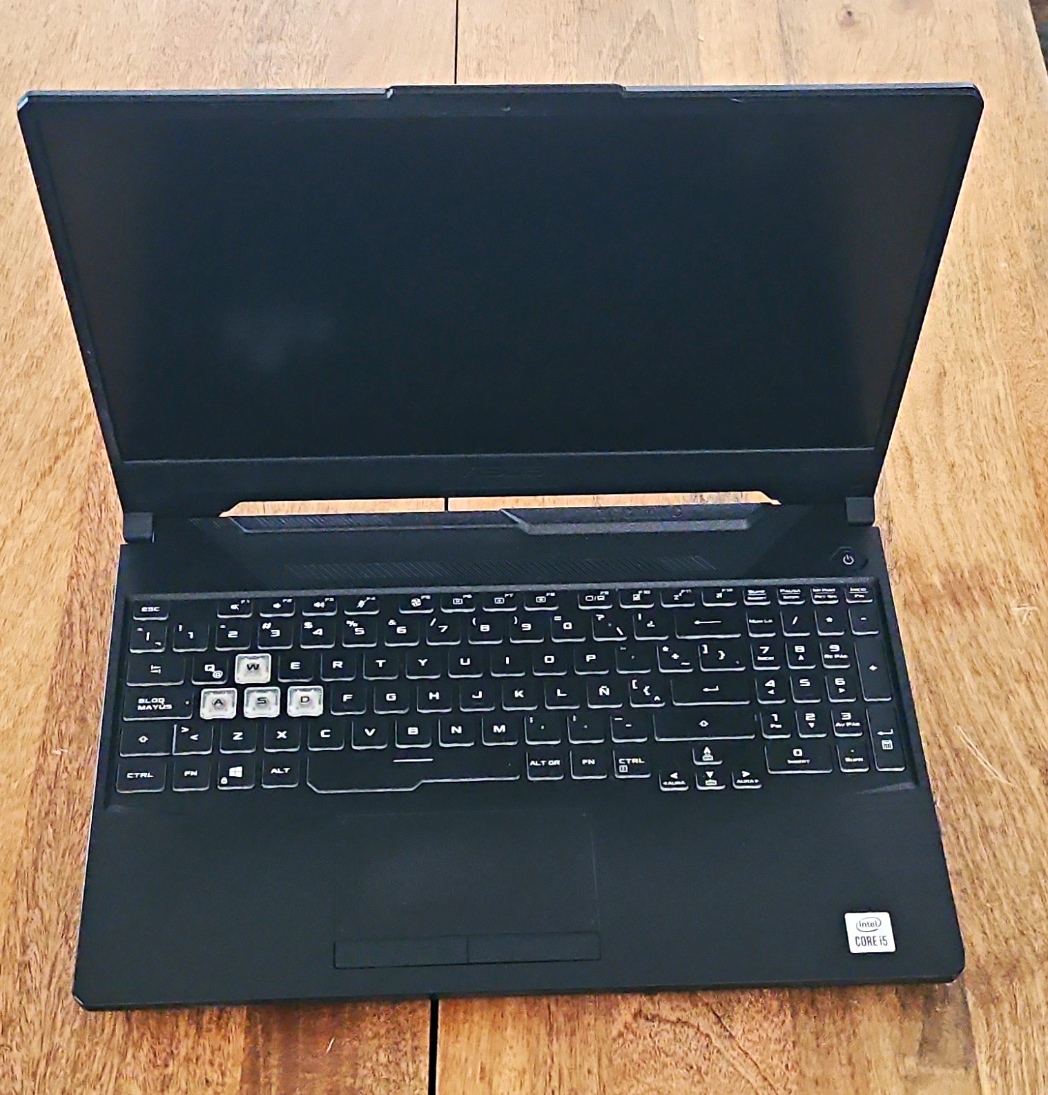 ASUS TUF Gaming Model FX506l 15.6in Intel Core i5 8GB RAM SSD Black HDMI USB-C