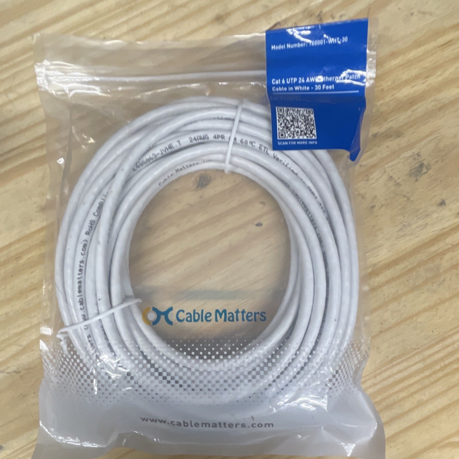Cable Matters Cat 6 UTP RJ-45 Ethernet Patch Cable 30ft White Round 160001