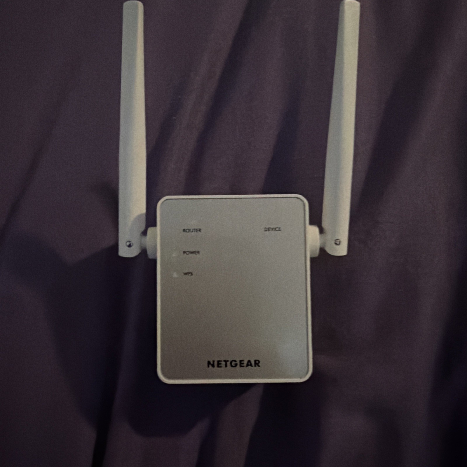 NETGEAR EX6120 AC1200 Wi-Fi Range Extender