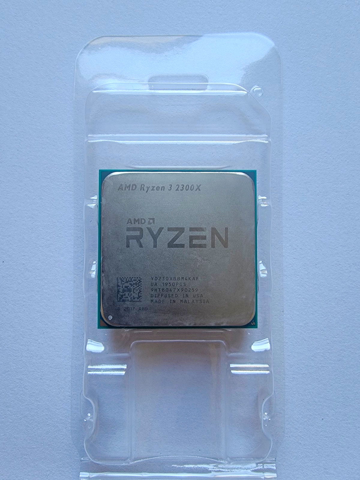 AMD Ryzen 3 2300X 4-Core Socket AM4 CPU + Cooler Master Fan