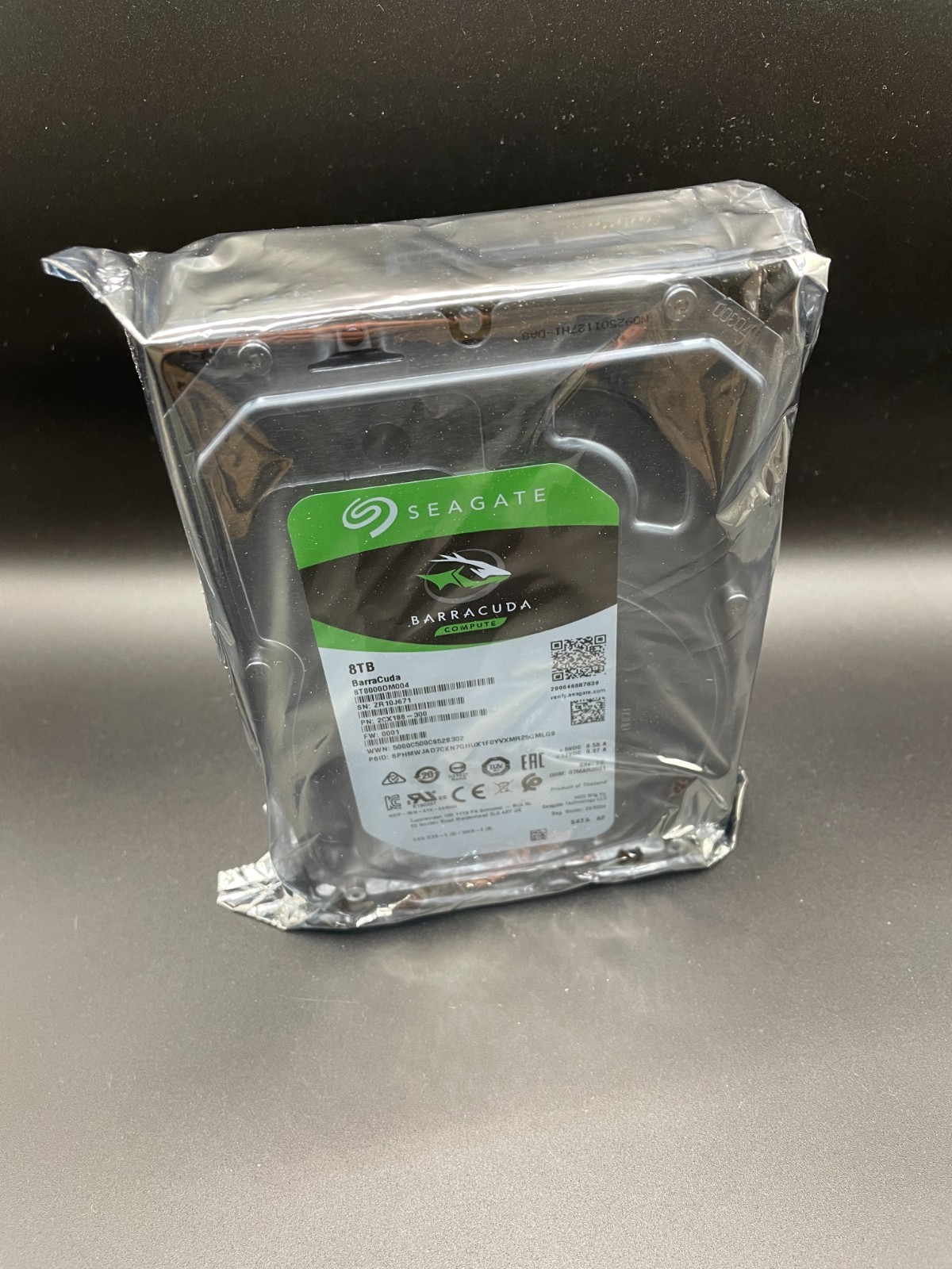 8TB Seagate Barracuda Internal SATA HDD ,5400 RPM, 3.5 inch (ST8000DMZ04) Sealed
