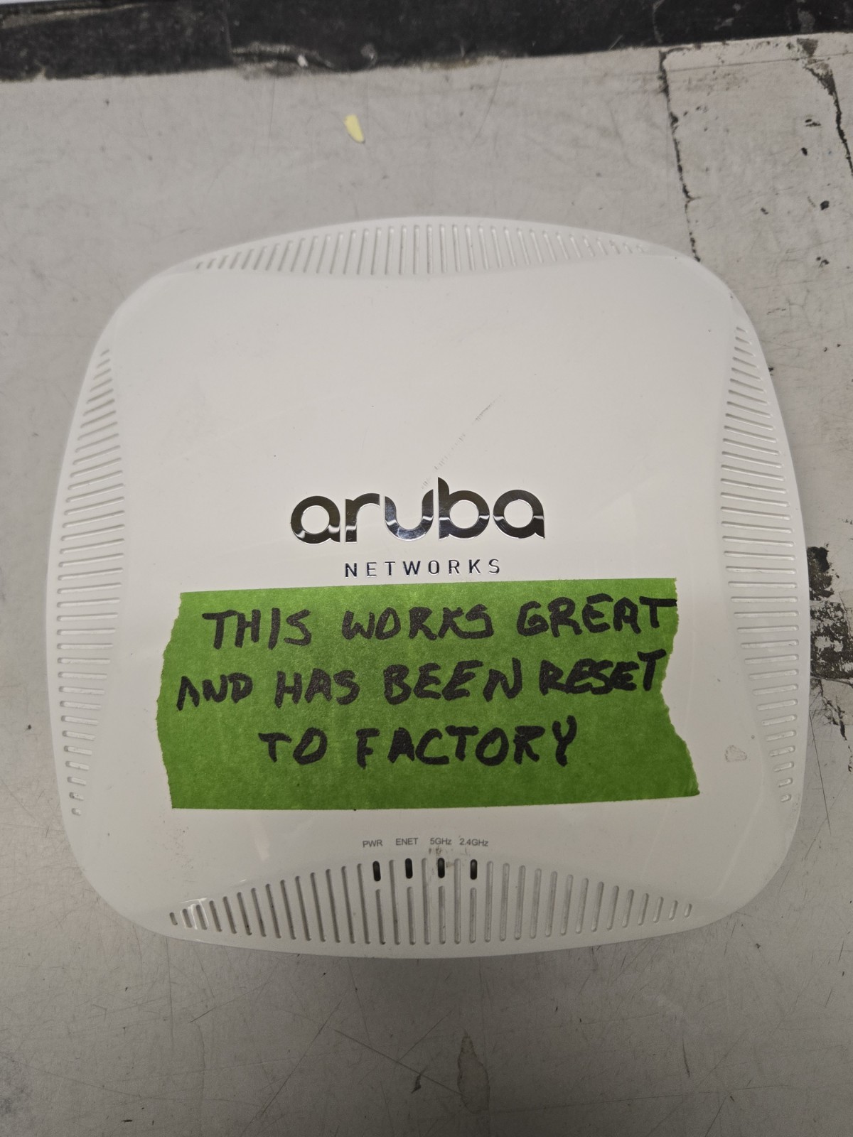 Aruba AP-215 IAP-215 APIN0215 Wireless Access Point Dual-Band 1.3Gbps 802.11ac