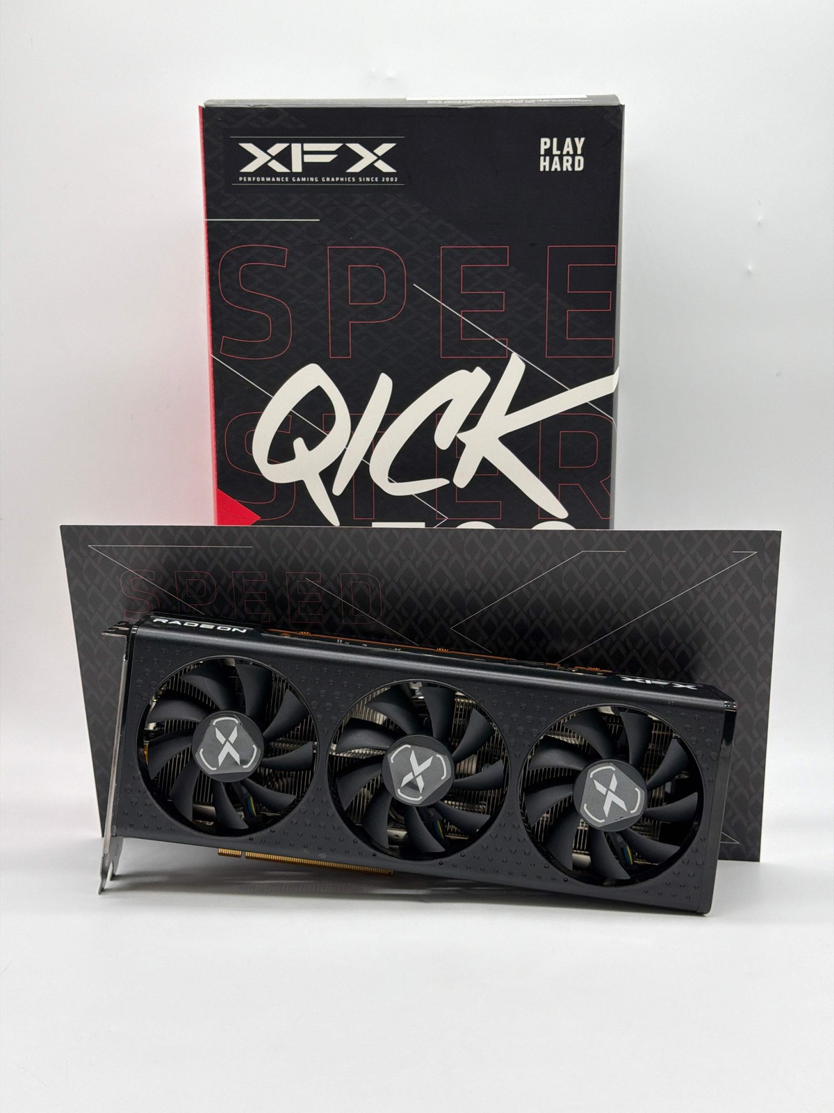 XFX Speedster QICK 308 Radeon RX 7600 8GB GDDR6 Graphics Card PC Part Used