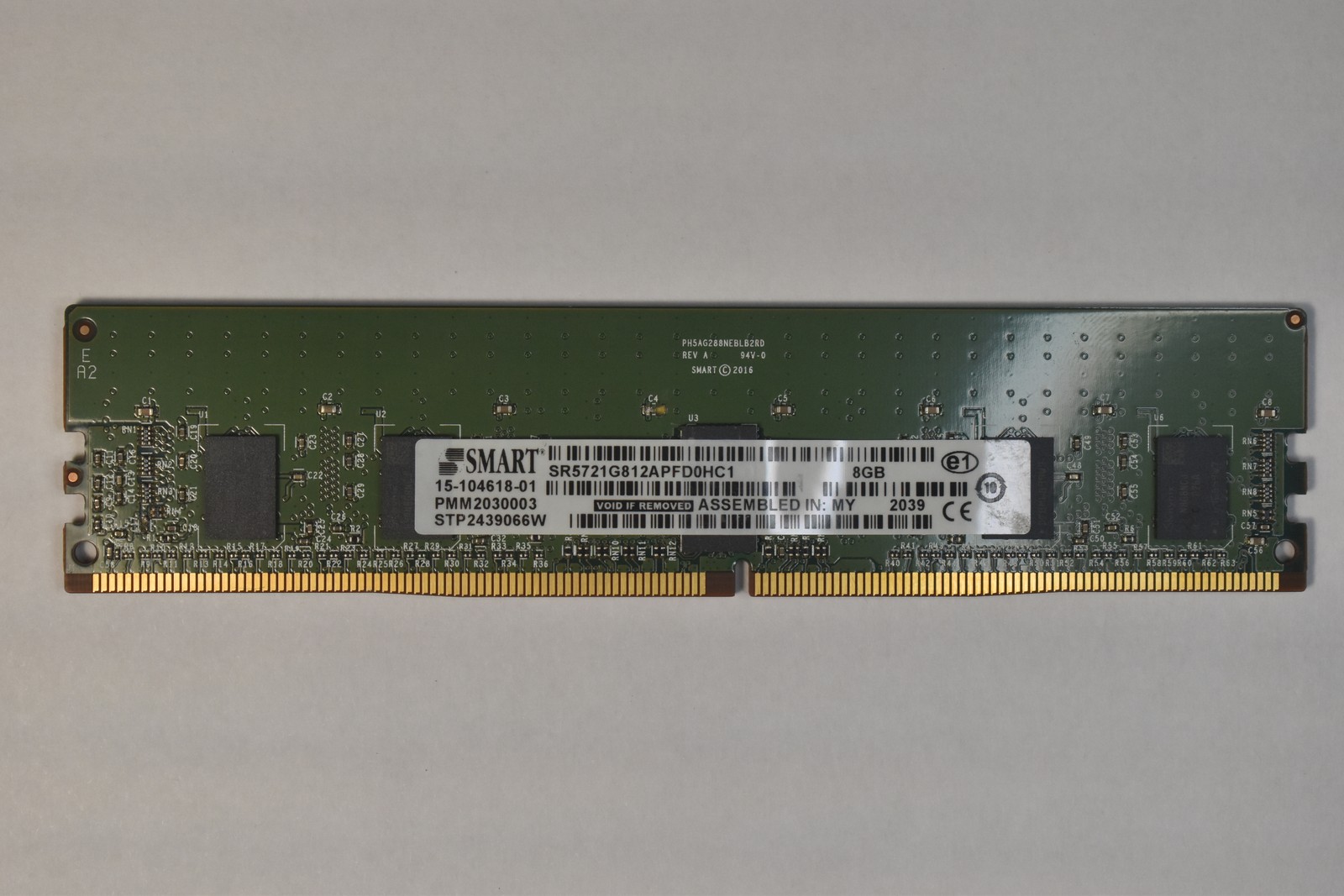 Smart Modular 8 GB DDR4-2401 ECC Desktop RDIMM RAM Memory SR5721G812APFD0HC1