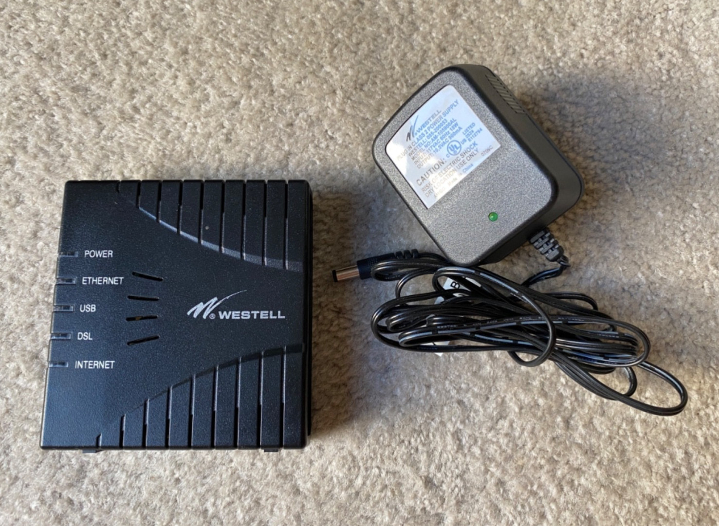 Westell Wind River C90-610030-06 RevD DSL2+ Wired Internet Router Modem