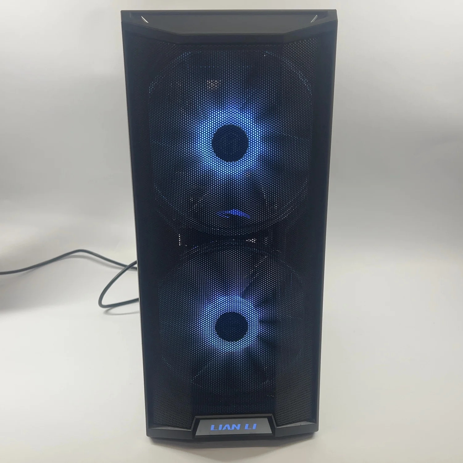 LIAN LI Custom PC Core i7-12700K 32GB RAM 1TB SSD Gigabyte RTX 2080 Super
