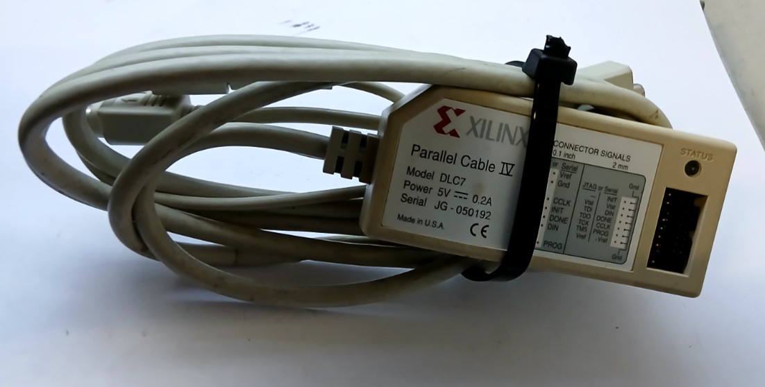 XILINX DLC7 IV PARALLEL CABLE (R5S3.3)