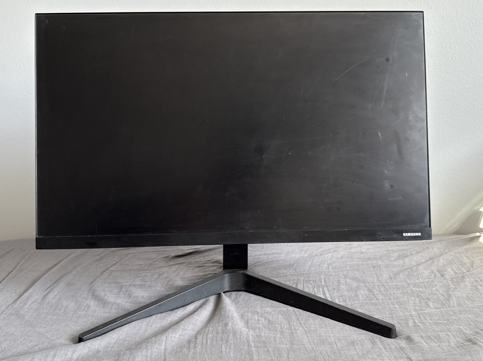 SAMSUNG T350 Series LF24T350FHNXZA 24 IPS LED FHD FreeSync 4ms (HDMI) - Black