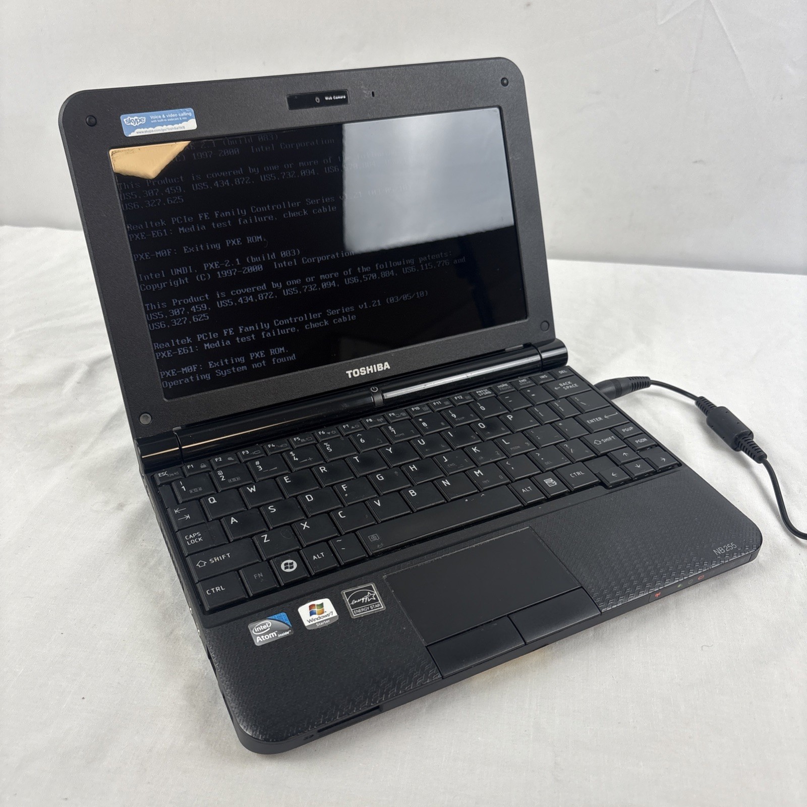 Toshiba NB255 Intel Atom HDD 160GB Black With Charger - No Operating System