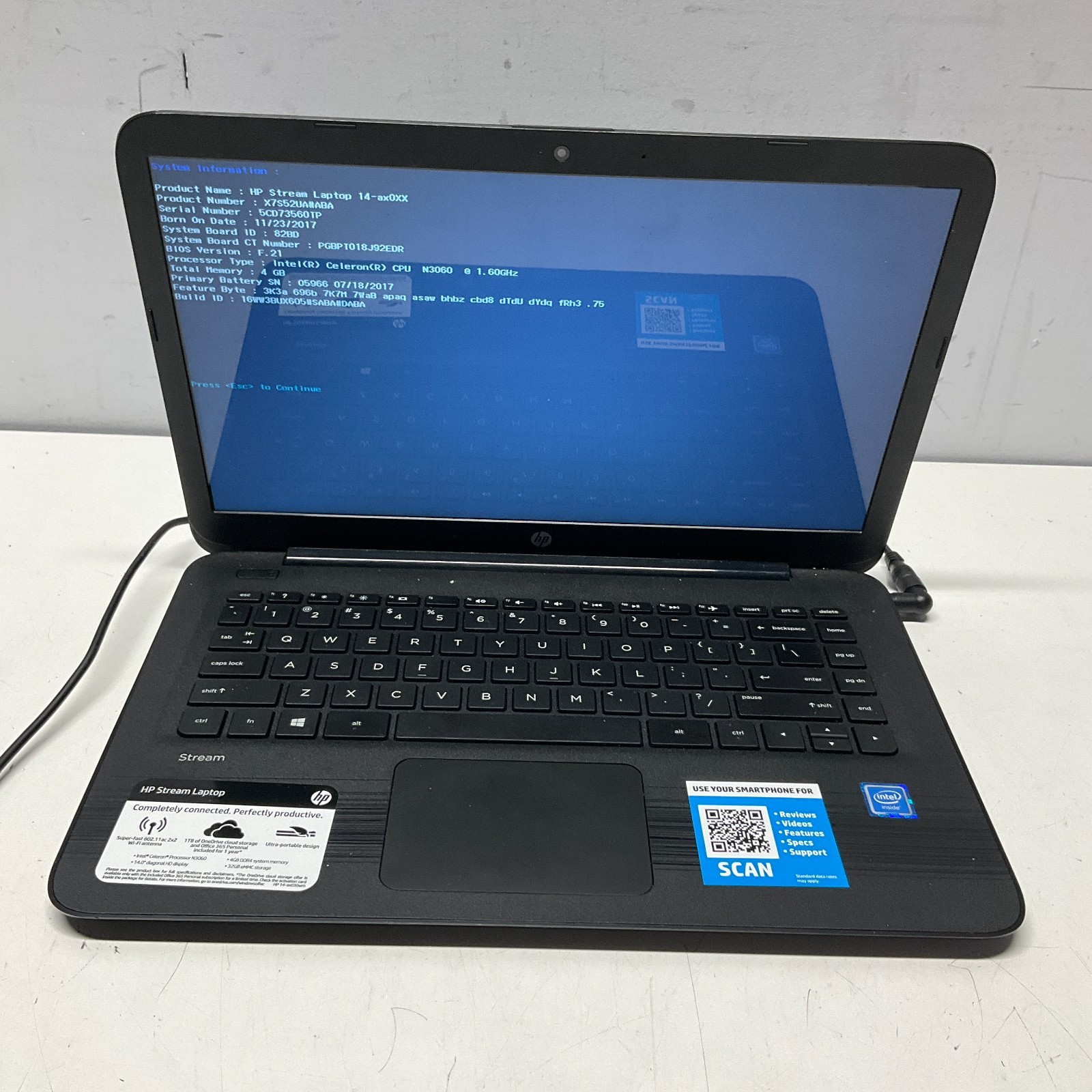 HP Stream 14-ax040wm Laptop Intel Celeron M3060 1.6GHz, 4GB RAM, 30GB SSD NO OS