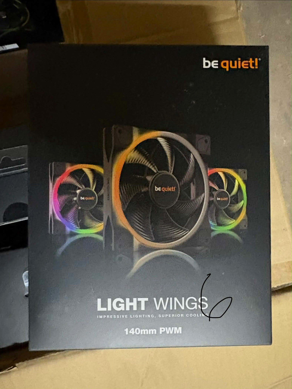 be quiet Light Wings 140mm PWM Case Fan, Black, Multicolor LED