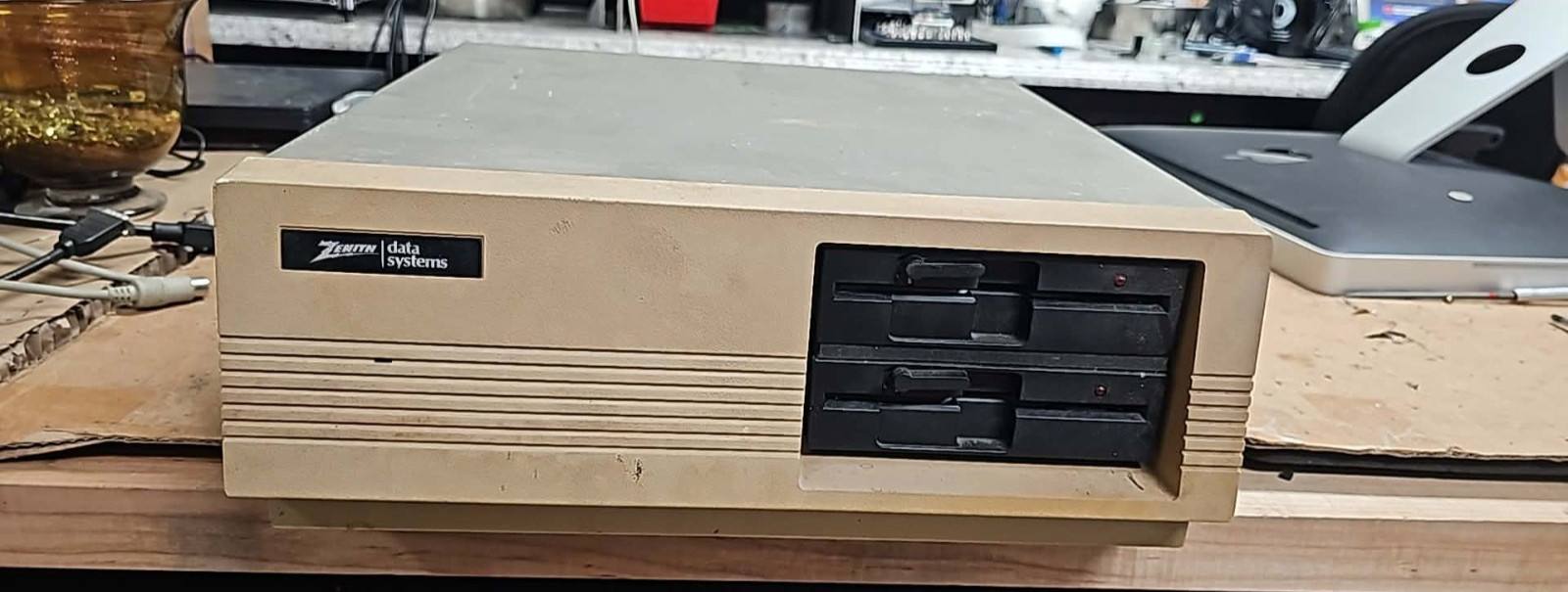 VINTAGE Zenith Data Systems ZDH-1211-B0 Desktop Computer w/ Floppy - Tested Good