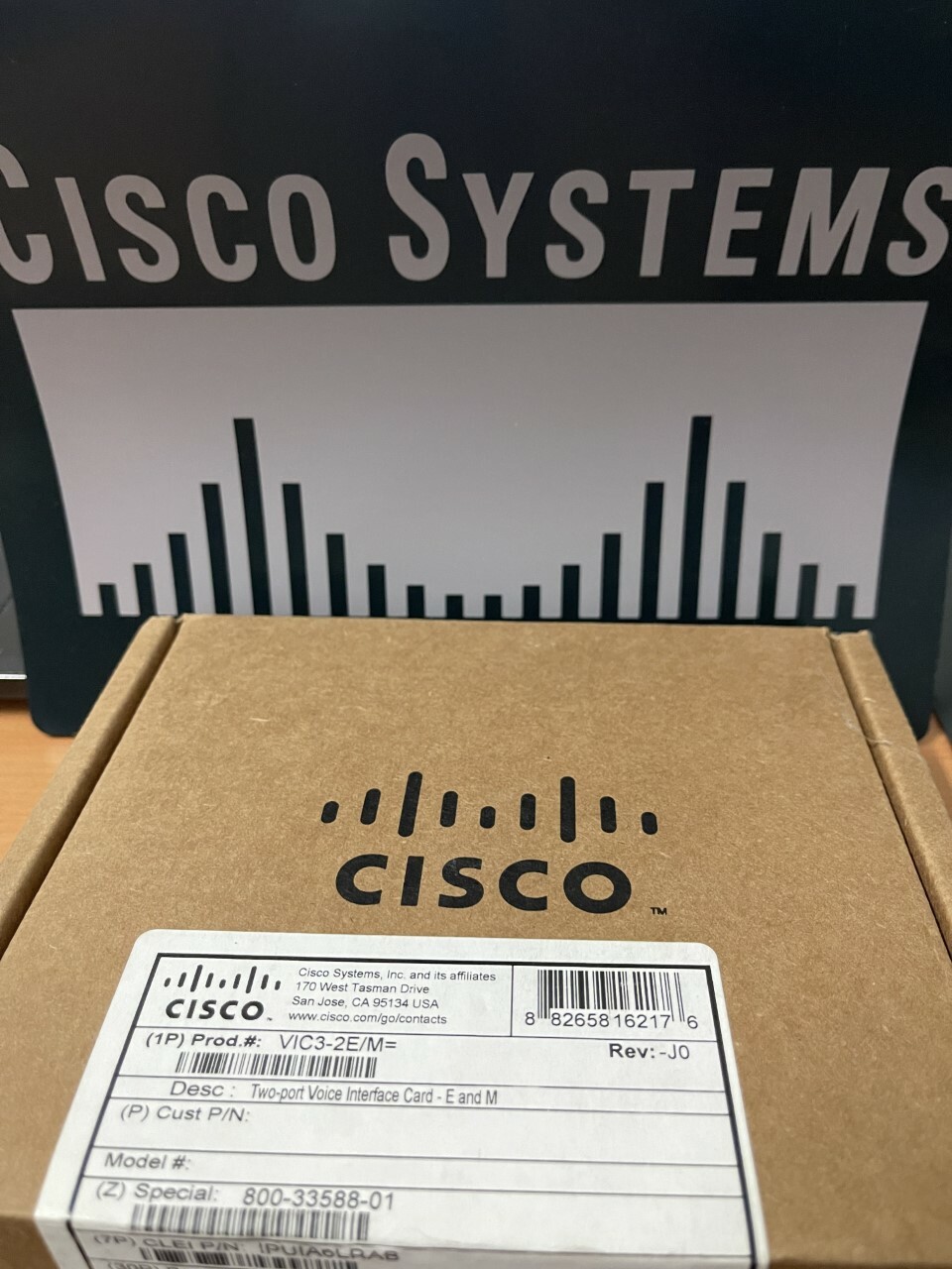 NEW Cisco VIC3-2E/M 2-port voice/fax interface card 