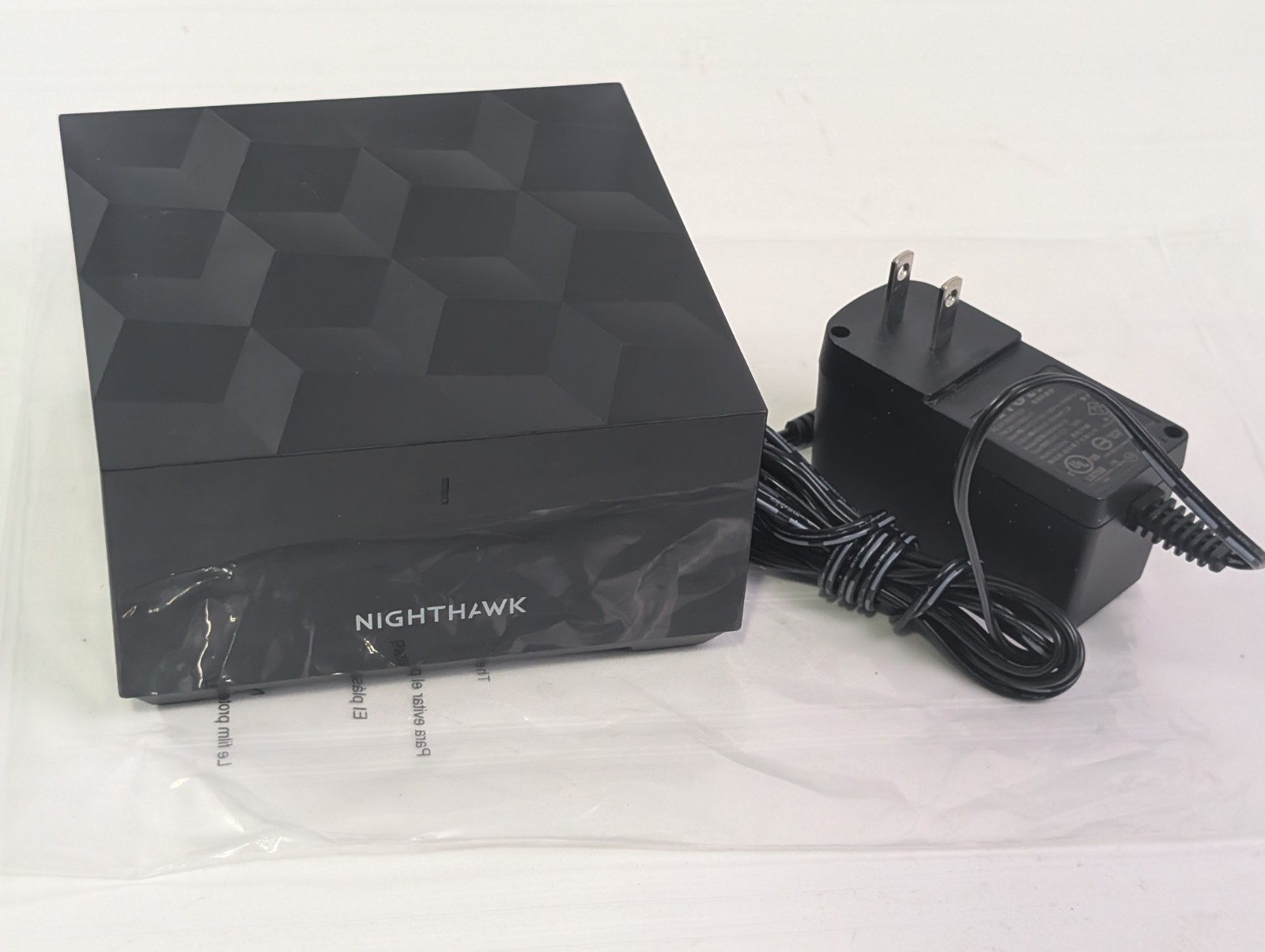 NETGEAR MR60-100NAS 1000 Mbps 2 Port Wireless Router
