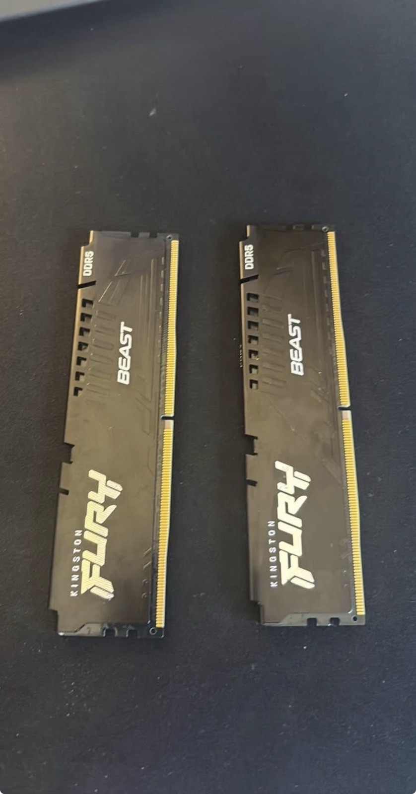 Kingston Fury Beast RAM DDR5 8GBx2 16GB Total 5200mhz