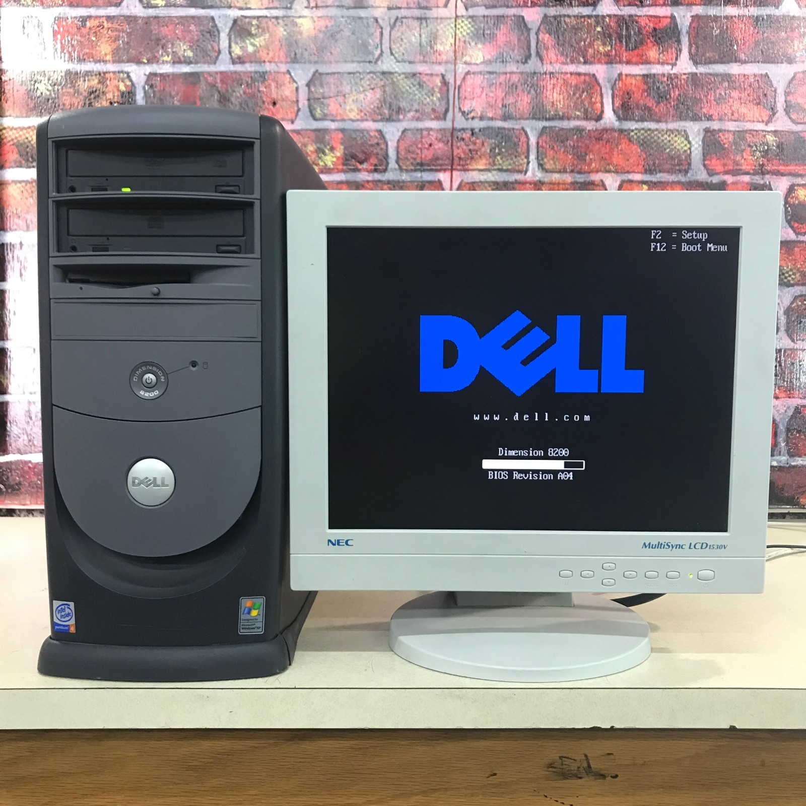 Dell Dimension 8200 Pentium 4 1.80GHz 256MB RAM No HDD (Retro Gaming PC)
