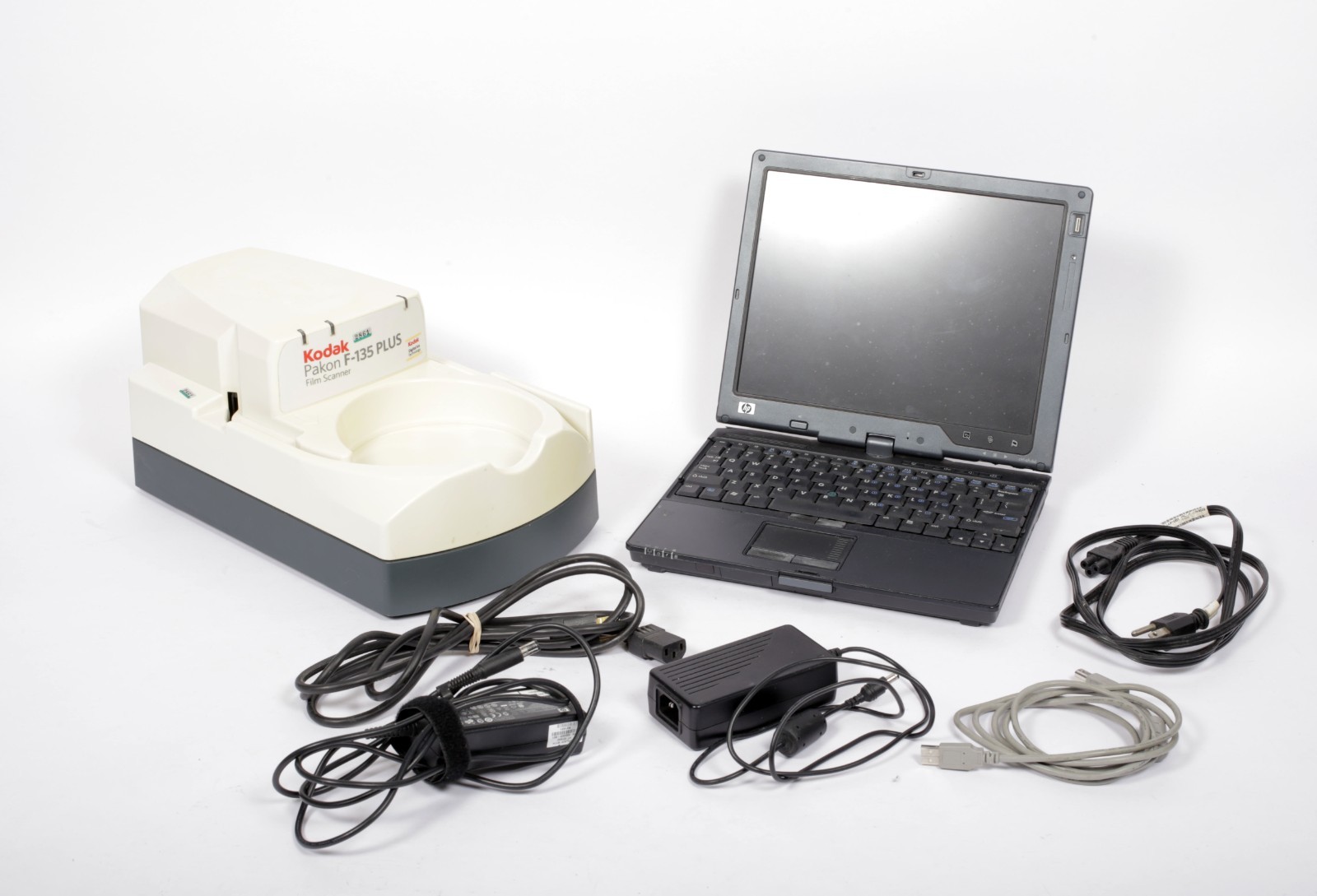 Kodak Nexlab Pakon F135+ PLUS film scanner FULLY TESTED + LAPTOP #2861
