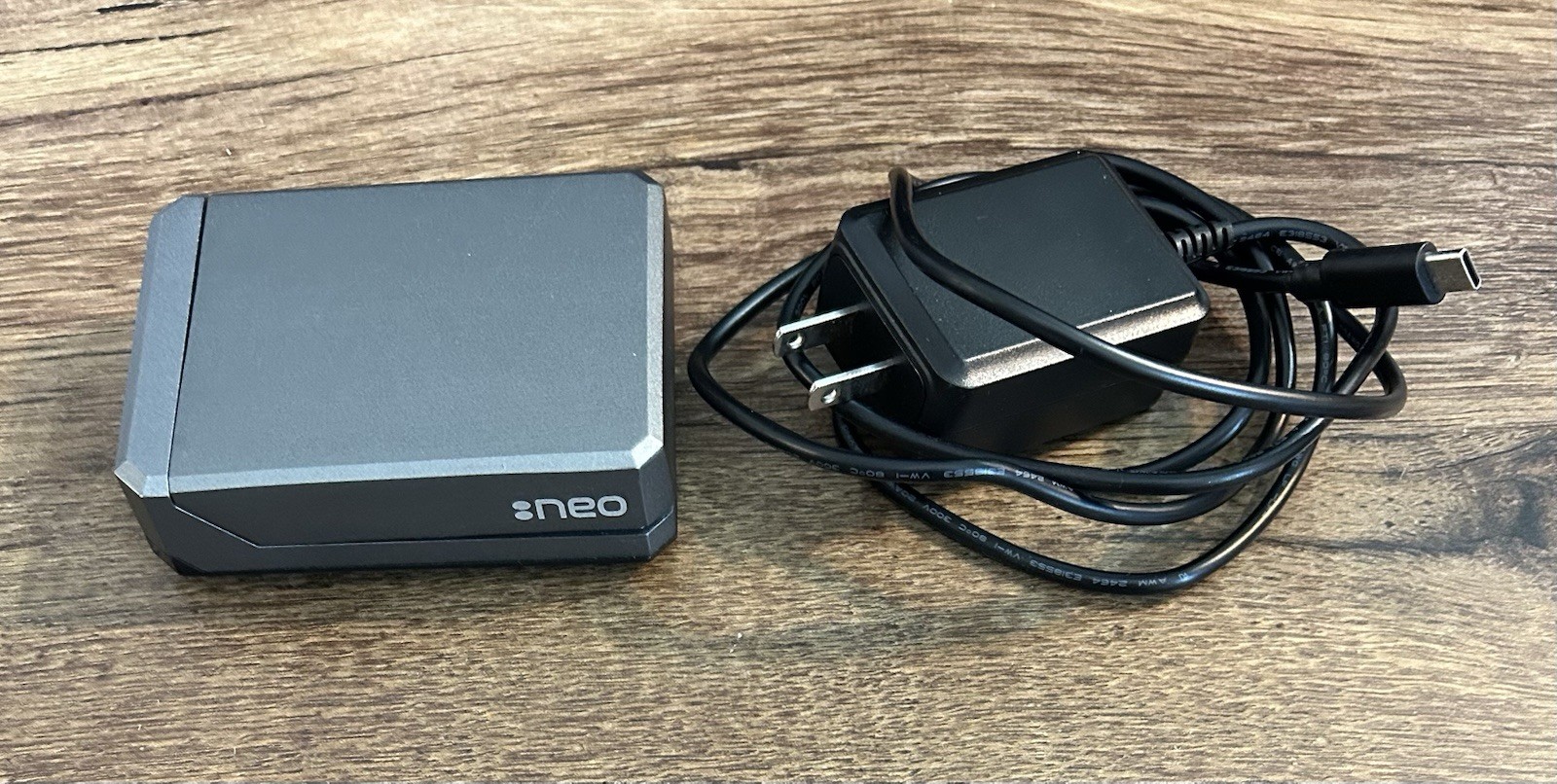 Argon NEO Gray  Raspberry Pi 4￼ Case Built-In Fan, USB 3.0/2.0, Ethernet