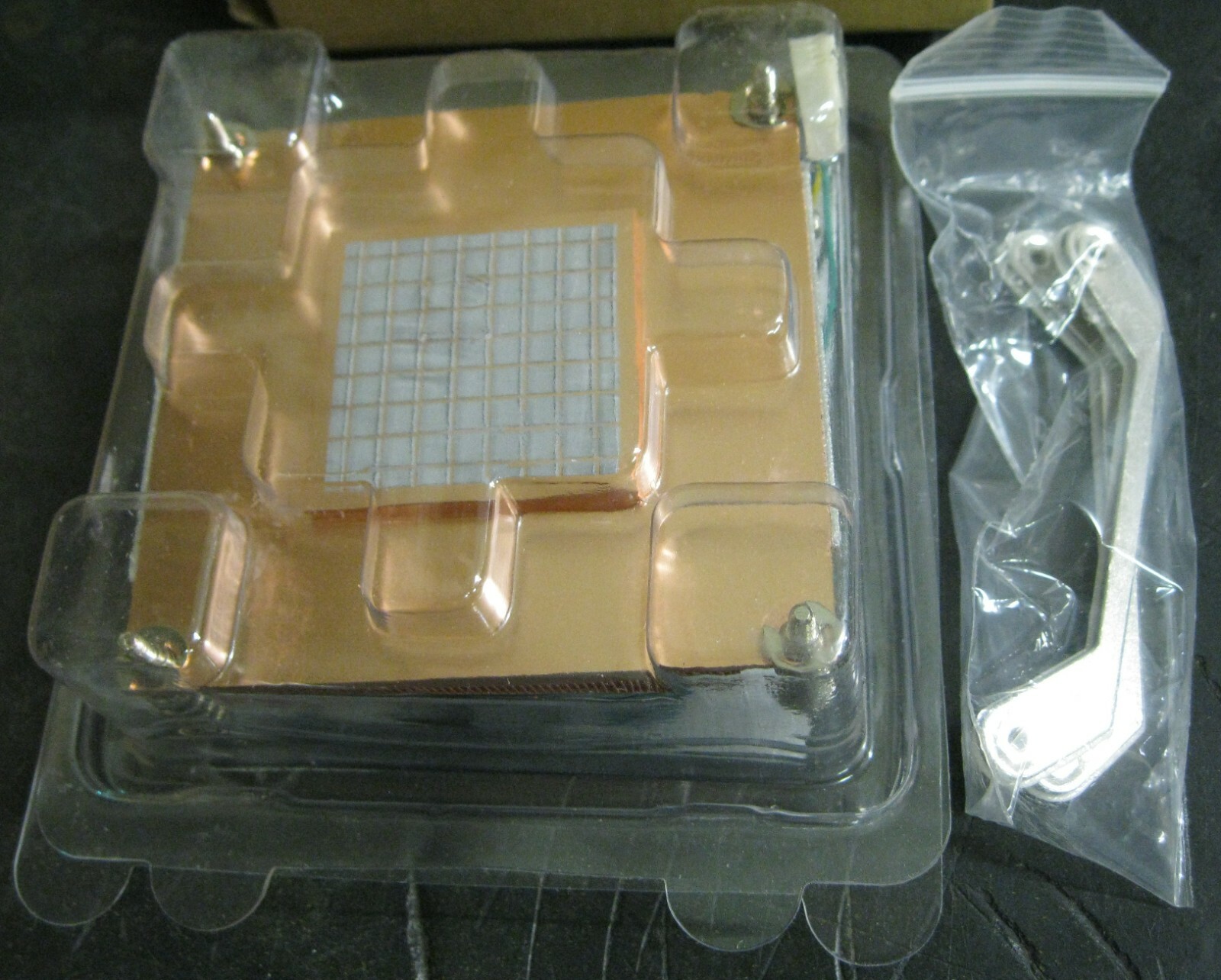 Dynatron K199 Fan And Heatsink 80MM 2 Ball CPU