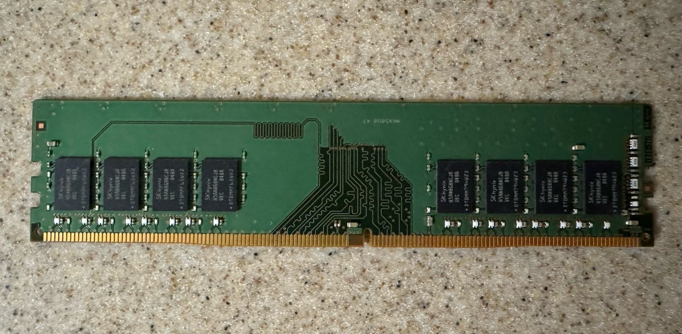 SK hynix 8GB DDR4 2666 Desktop DIMM RAM 1Rx8 PC4-21300 for DELL HP Lenovo Acer