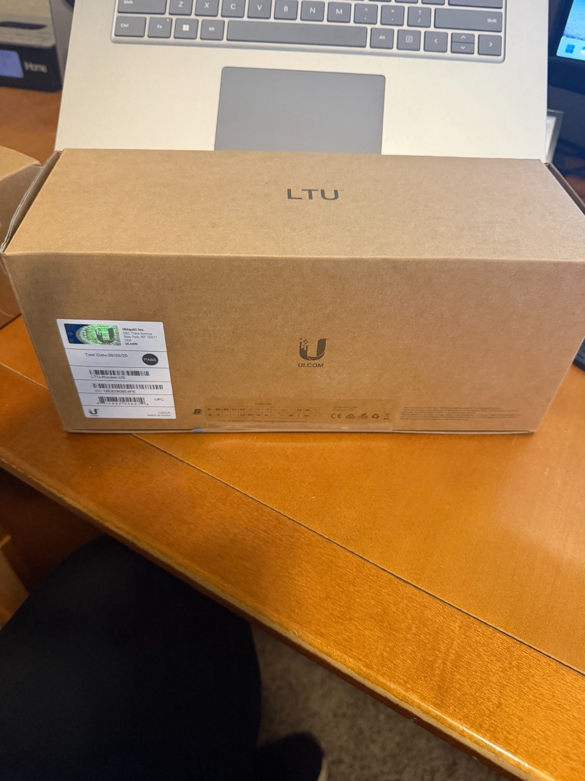 Ubiquiti Networks LTU Rocket 5GHz PtMP BaseStation Radio