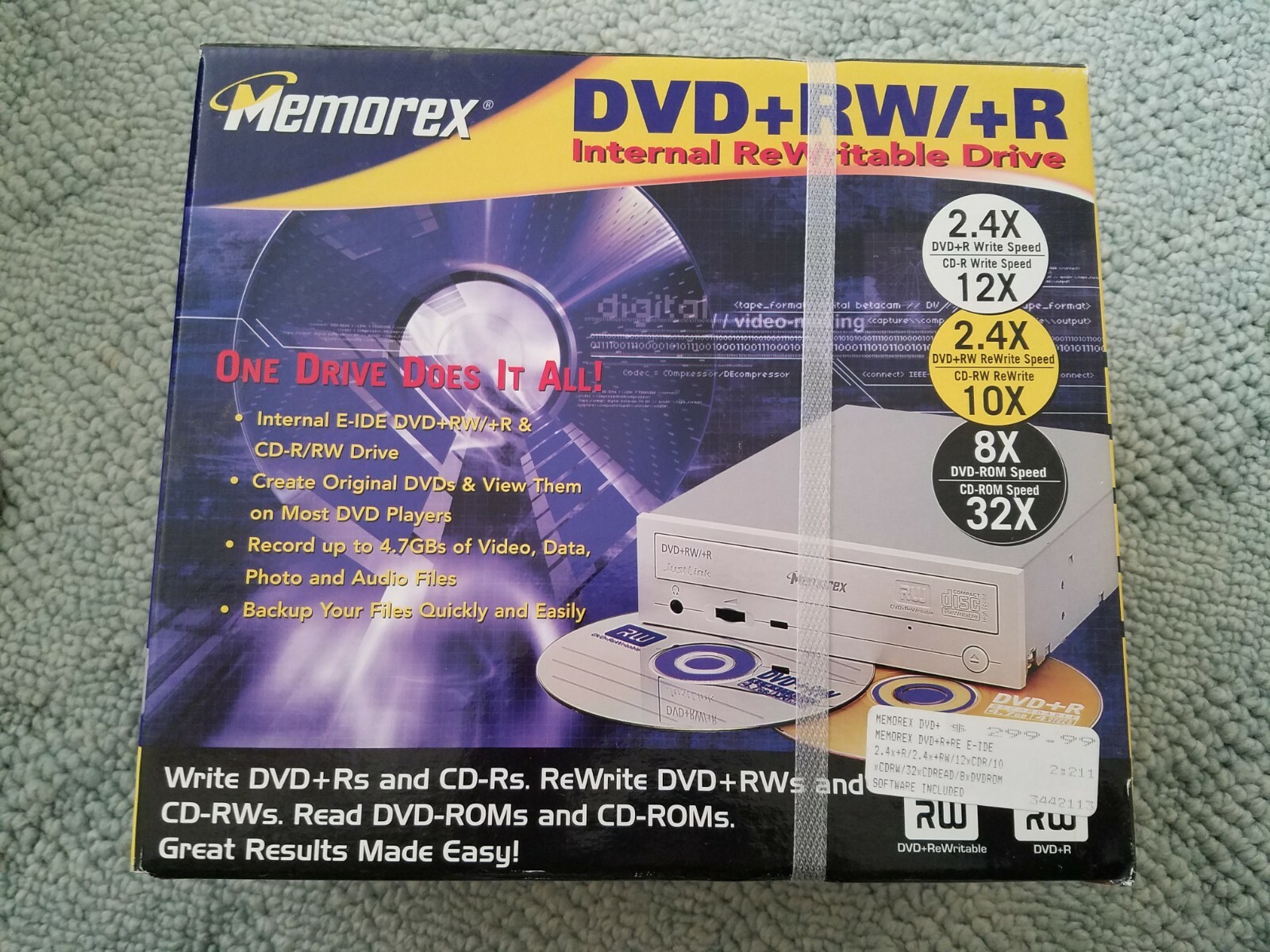 Memorex 3202-3251 DVD CD-Rewritable Internal Drive
