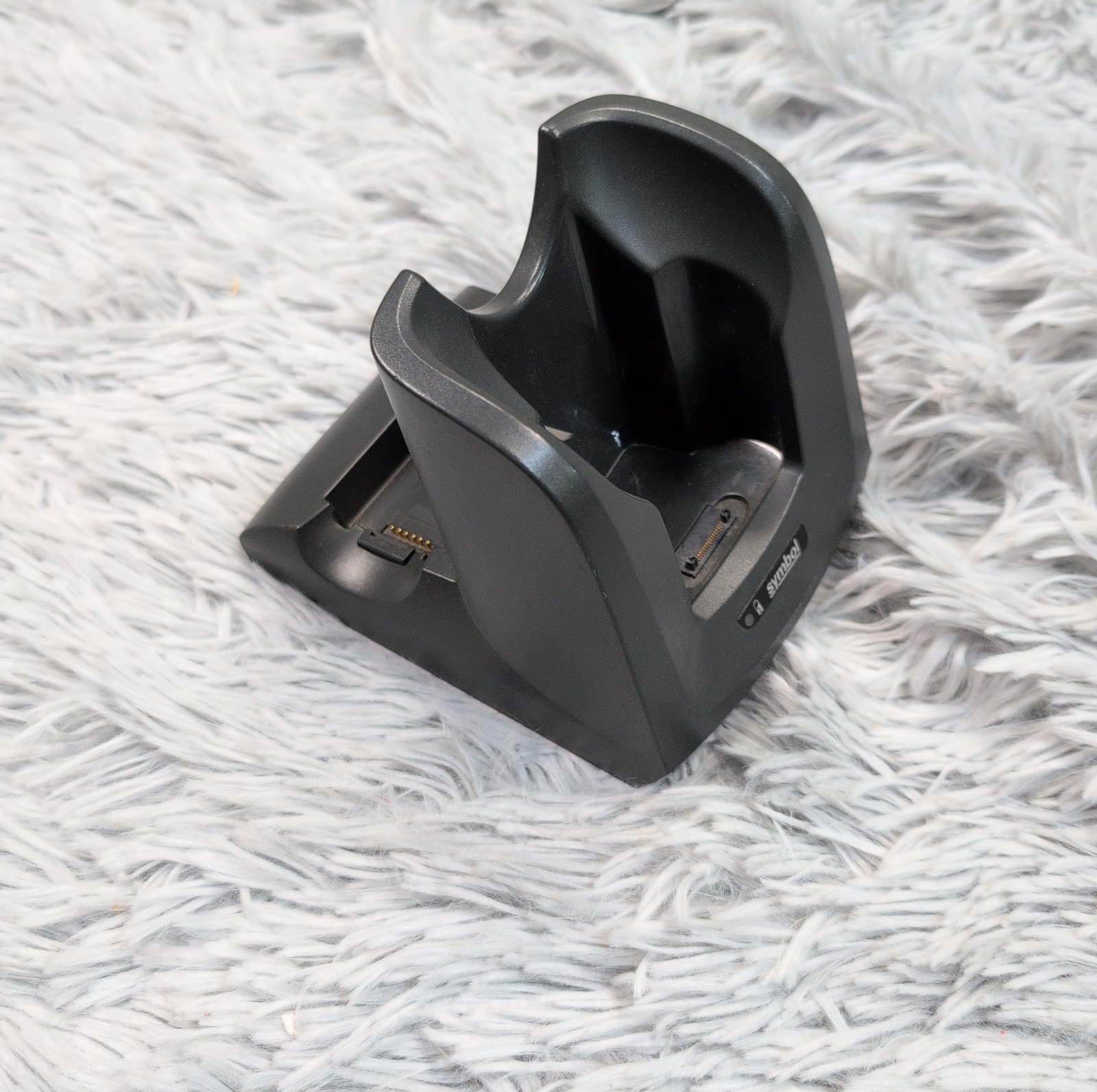 CRD3000-1000R Charging Cradle for Symbol Motorola MC3190 MC32N0 Barcode Scanner