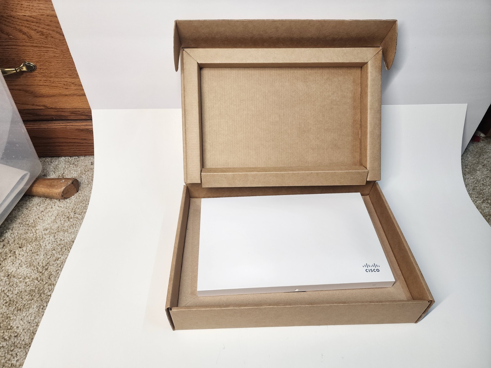 NEW IN BOX Cisco Meraki MR53-HW Access Point WITH MOUNTING HARDWARE UNCLAIMED 