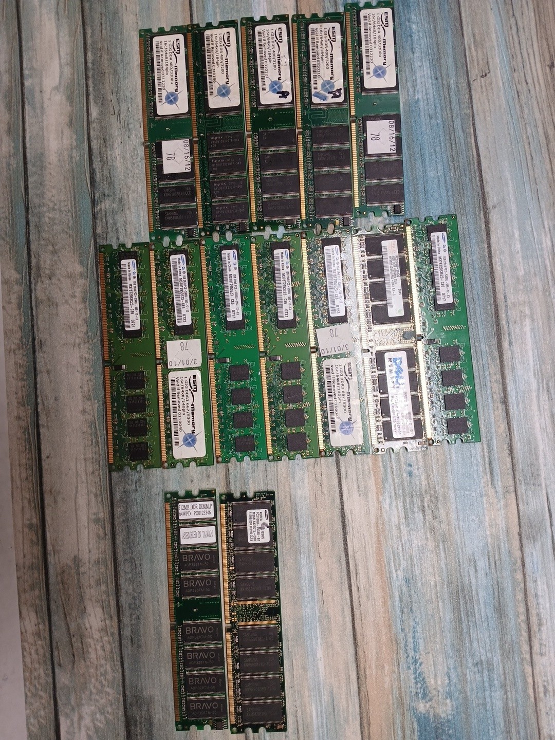 12 Samsung 1gb Ram Cards And 2 512mb Cards Mixed lot