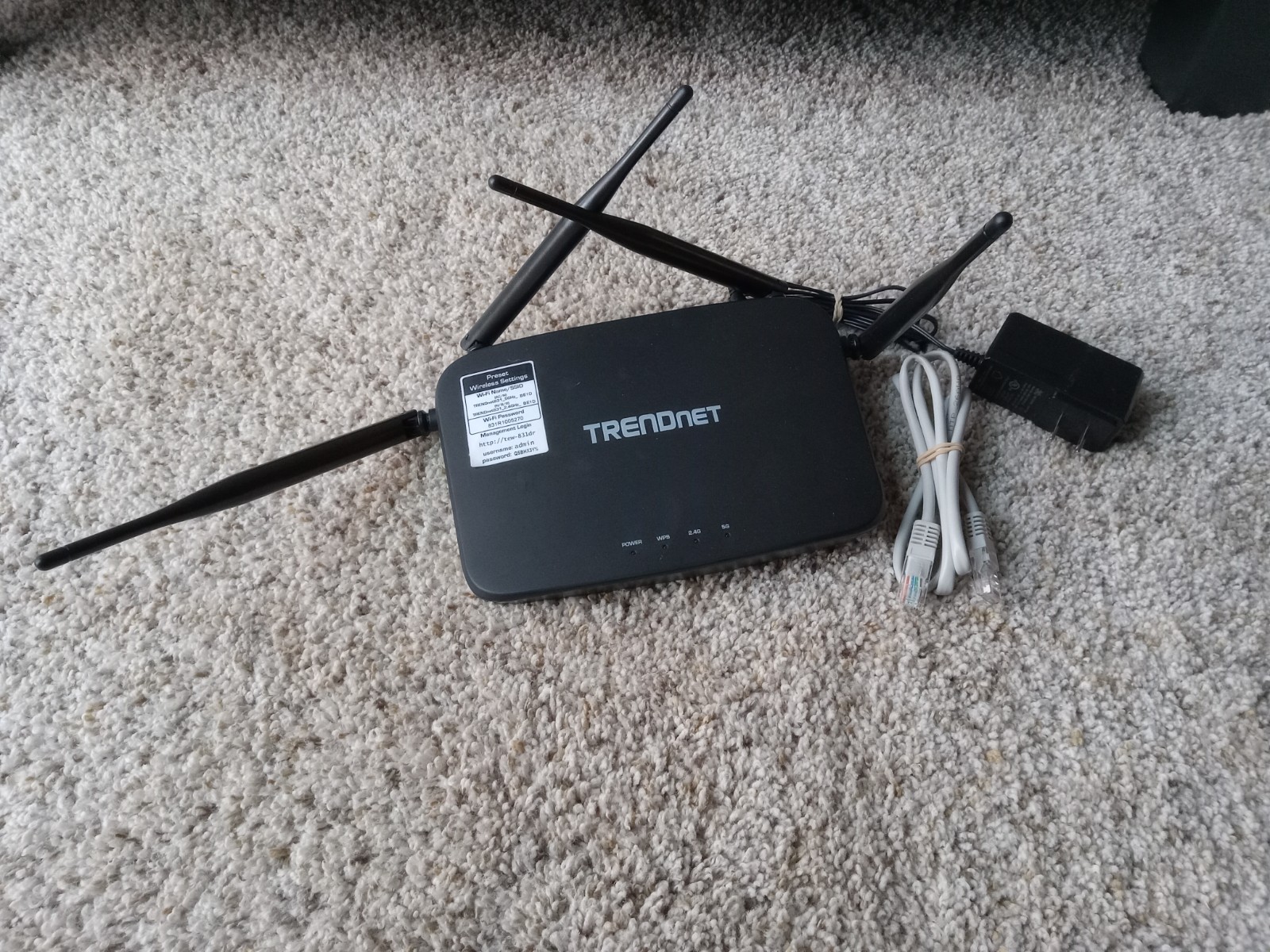 TRENDNet AC1200 Dual Band WiFi Router TEW-831DR password unknown