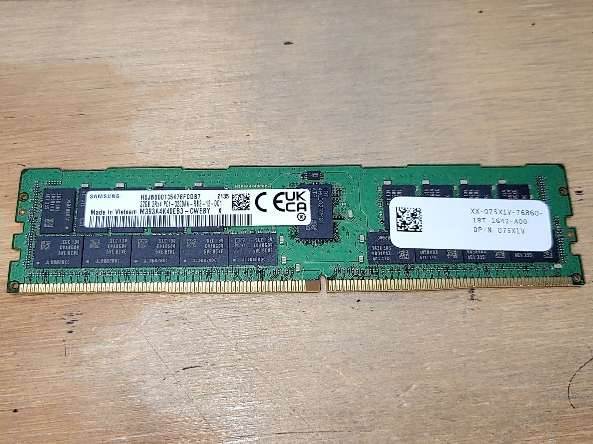 SAMSUNG M393A4K40EB3-CWEBY Server Memory 32GB 2Rx4 DDR4 SDRAM