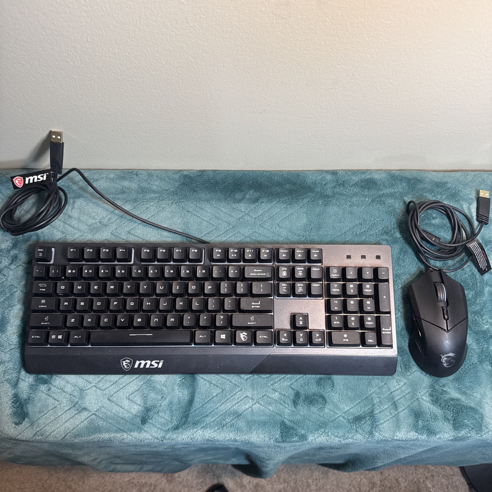 MSI Vigor GK30 Gaming Mechanical Keyboard and Mouse Wired USB FULLY FUNCTIONAL