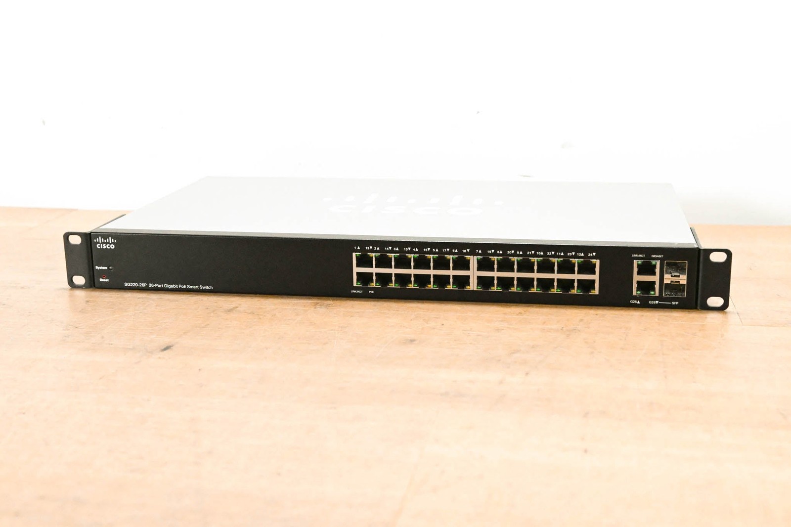 Cisco SG220-26P 26-Port Gigabit PoE Smart Switch CG013SJ