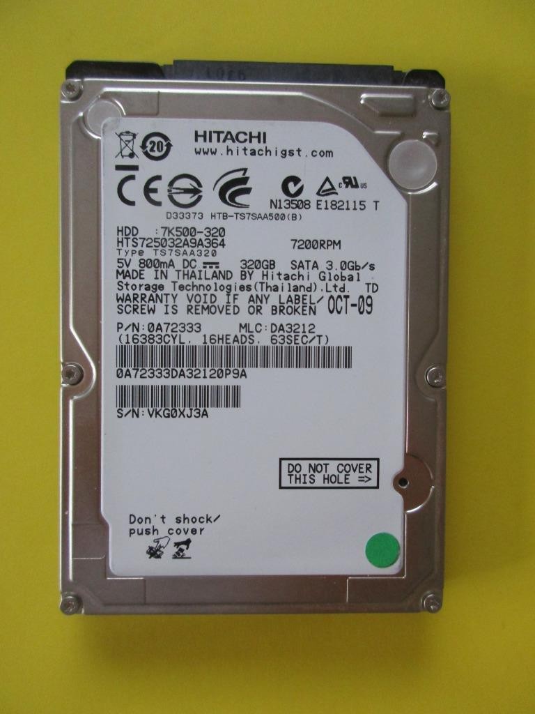 HITACHI TRAVELSTAR 320GB SATA INTERNAL HARD DRIVE 7200RPM  MODEL 7K600-320