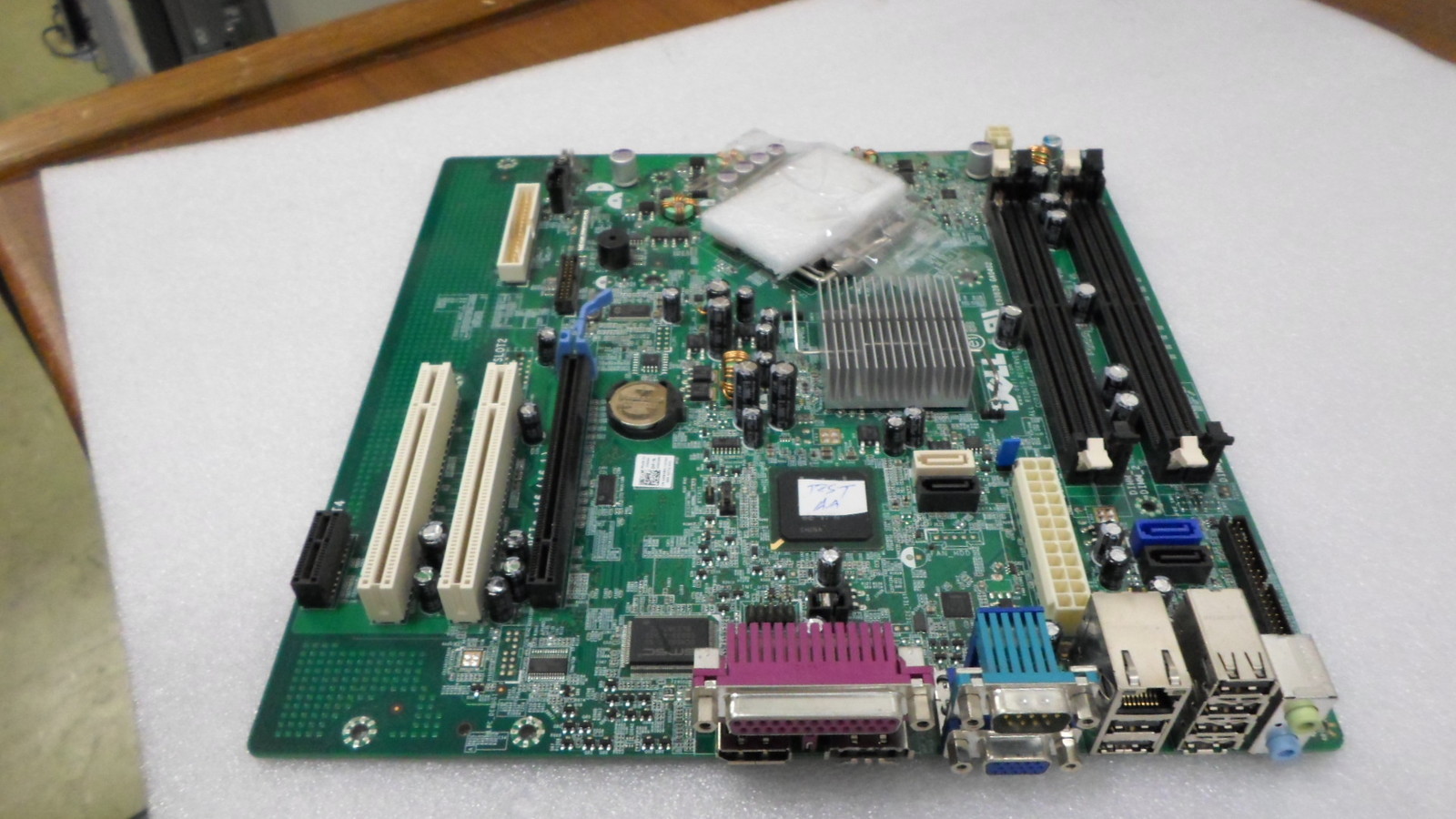DELL 0M858N M858N MOTHERBOARD FOR DELL OPTIPLEX 760
