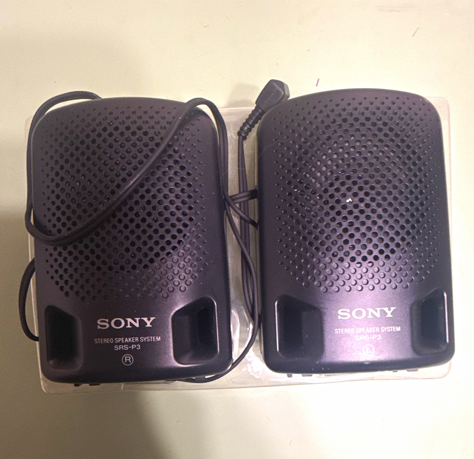 Vintage Sony SRS-P3 Stereo 2.0 Wired Computer Speakers Pair