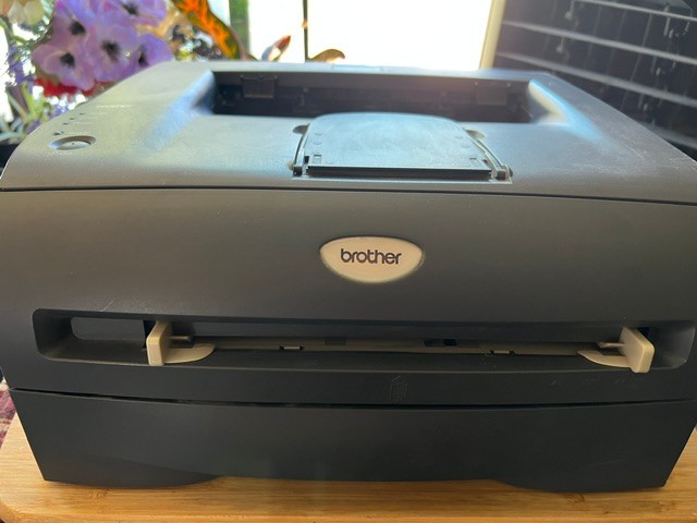 Brother HL-2070N Monochrome Laser Printer. Powers up, prints.