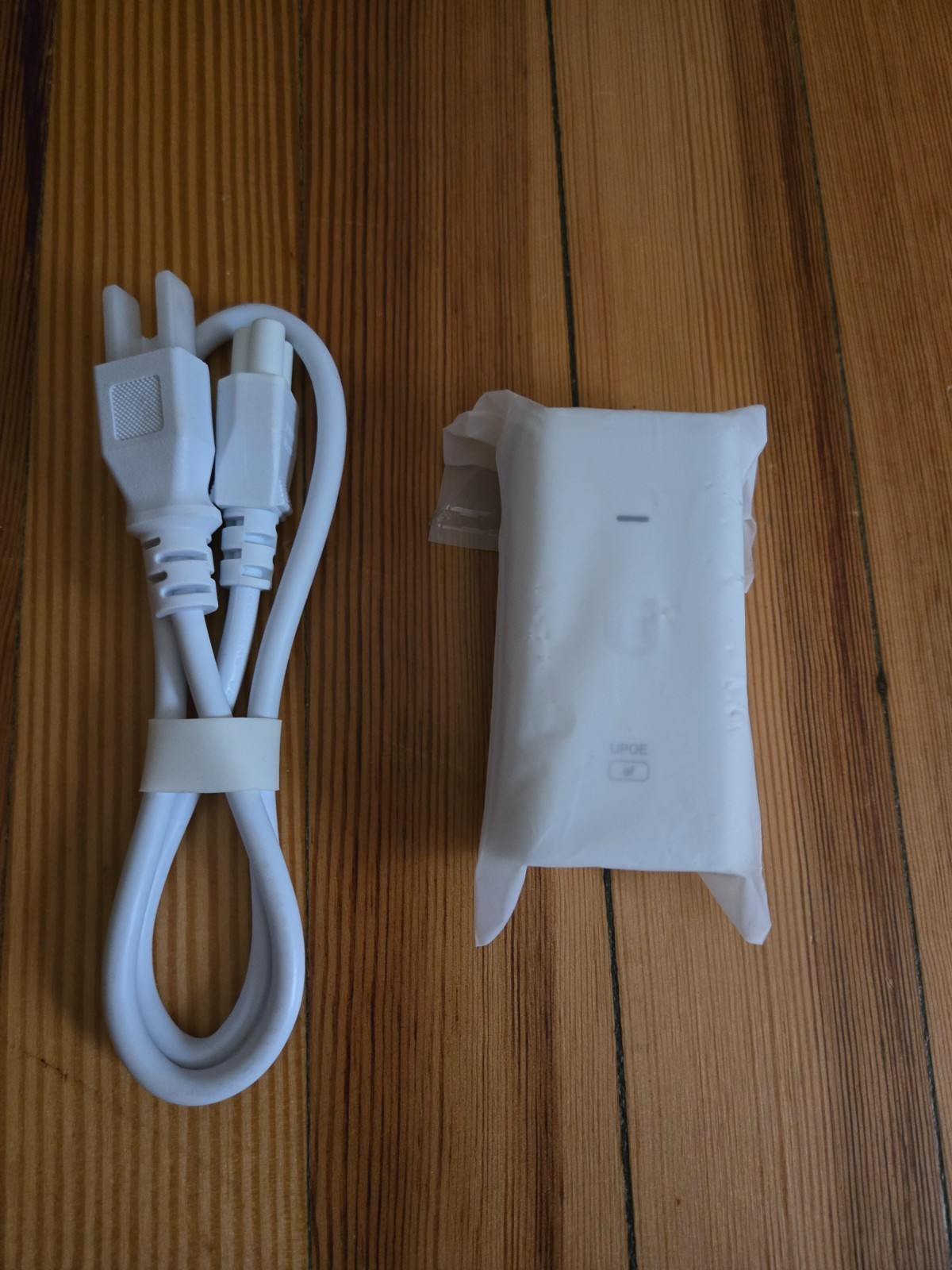 Ubiquiti UniFi U-PoE-AF PoE Injector UPOE af With Power Cord