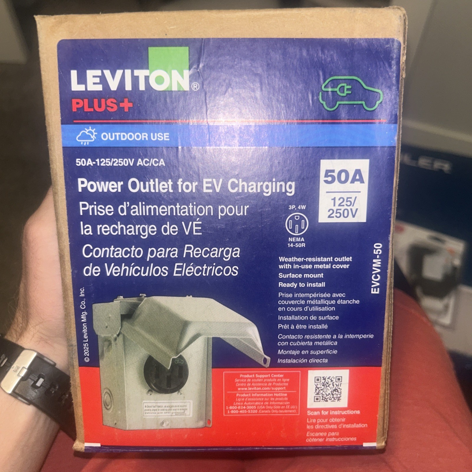 Leviton Plus R01-EVCVM-50 EV Charging Power Outlet 50A 125/250V NEMA 14-50R